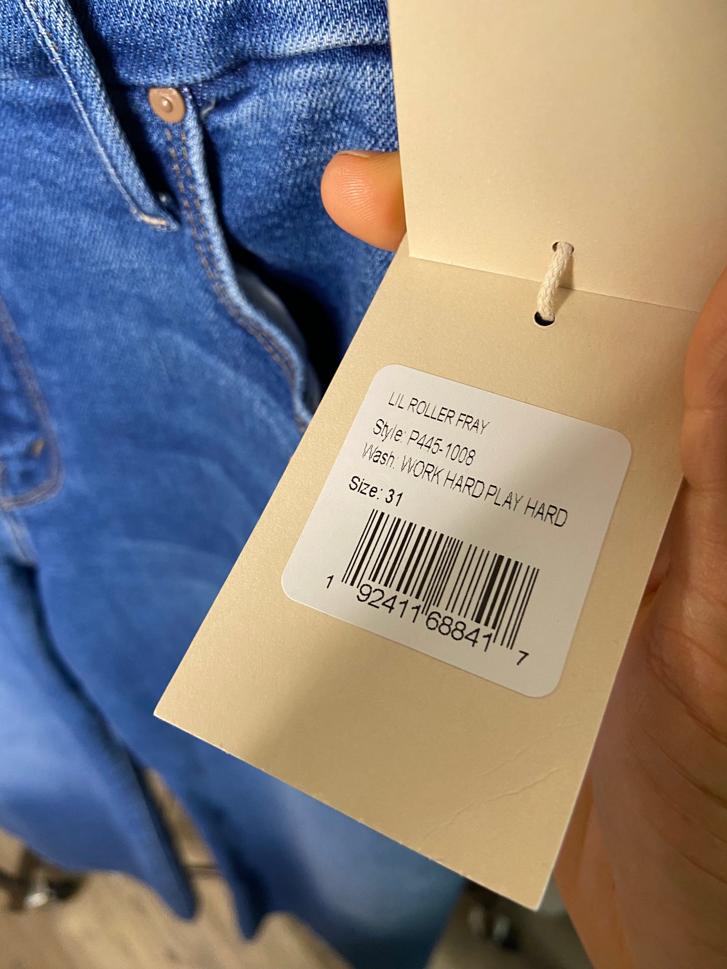 Mother The Lil Roller Fray Jeans size 31 PETITE