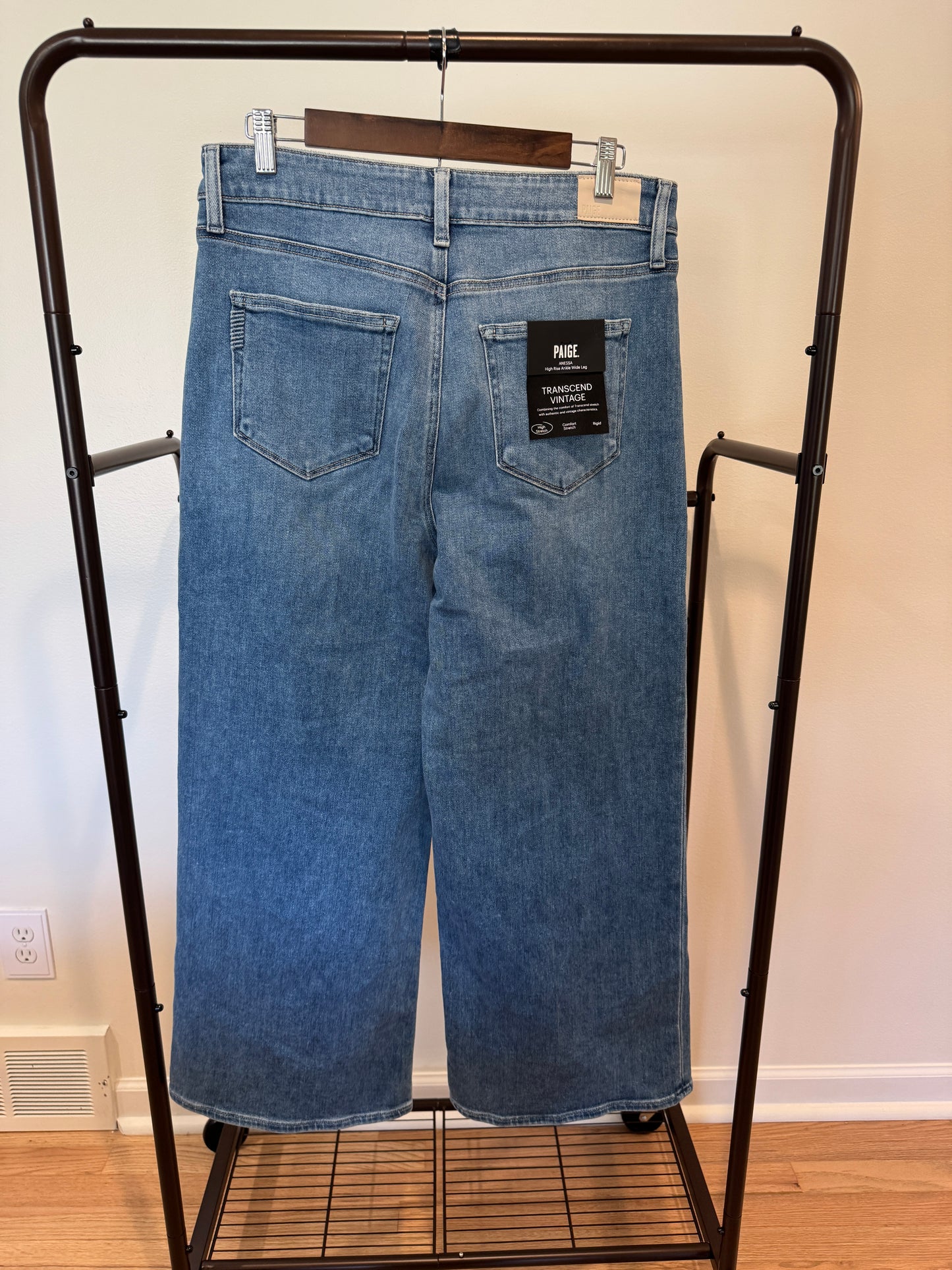 Paige Anessa High Waist Wide Leg Jeans Vino Vibes size 32