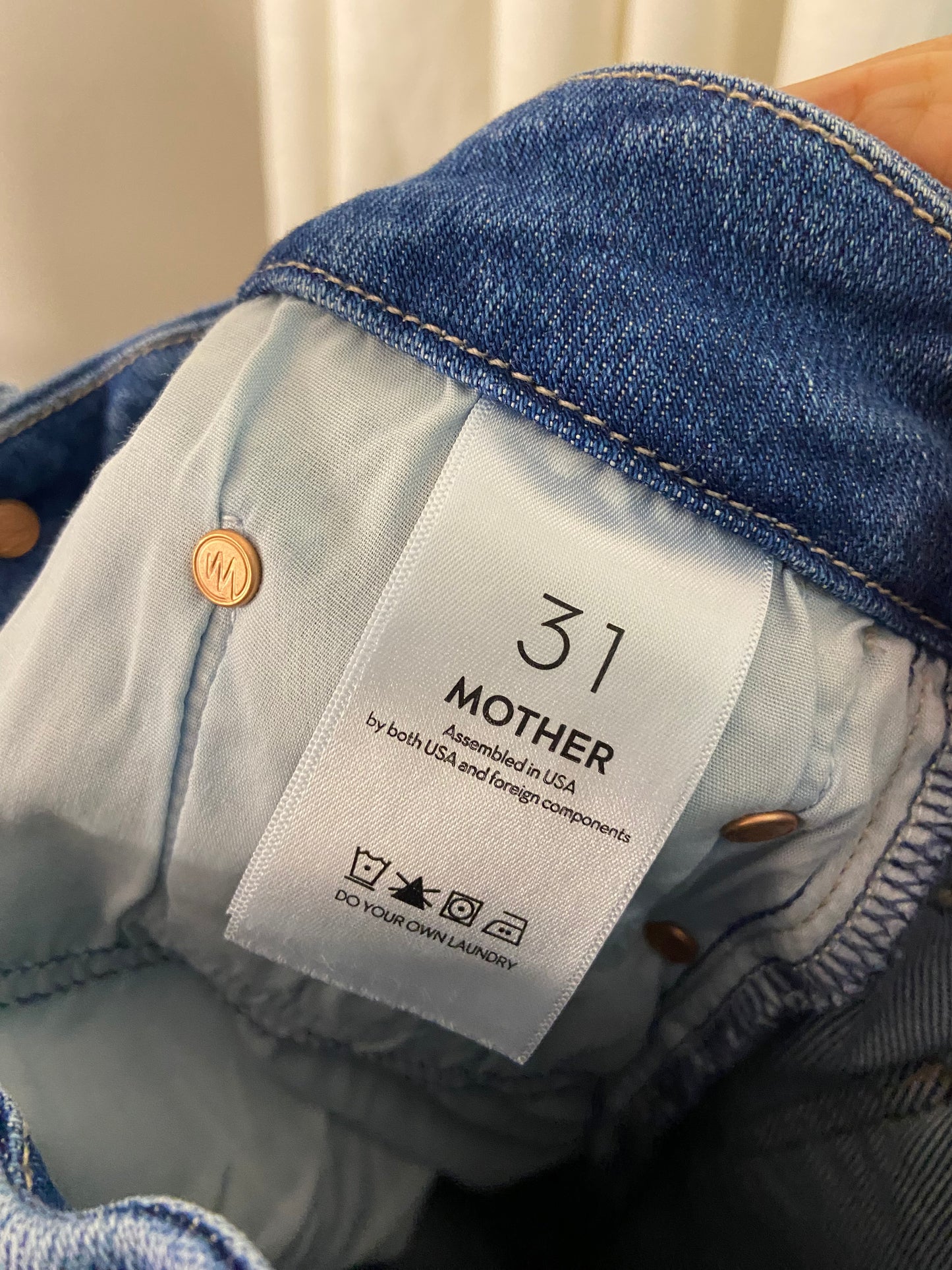 Mother The Lil Roller Fray Jeans size 31 PETITE