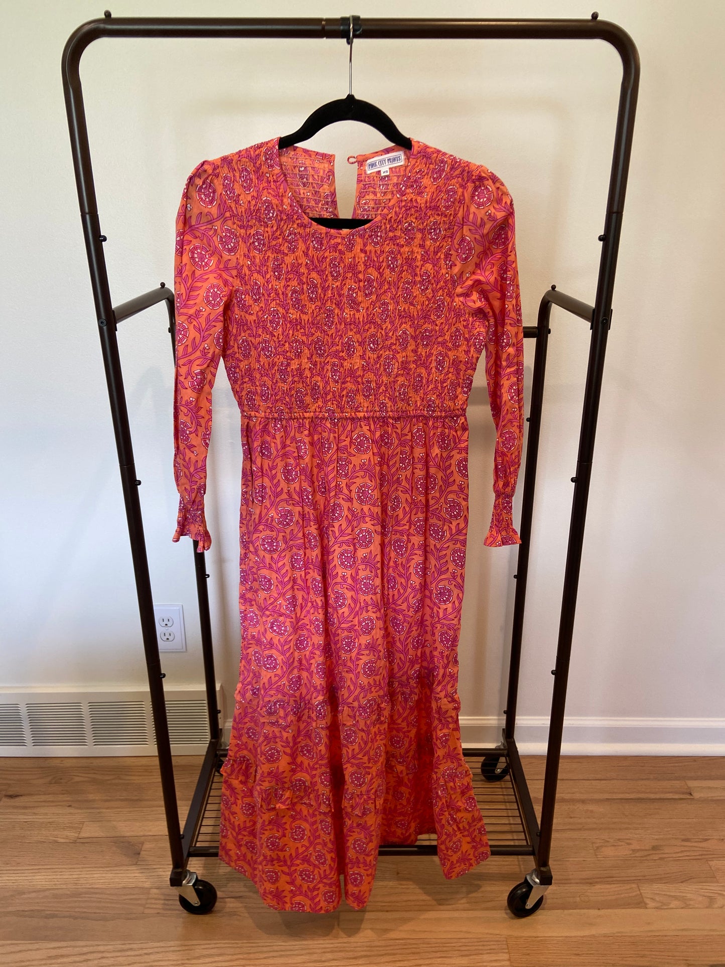 Pink City Prints Peach Carnation Isabel Dress size XS