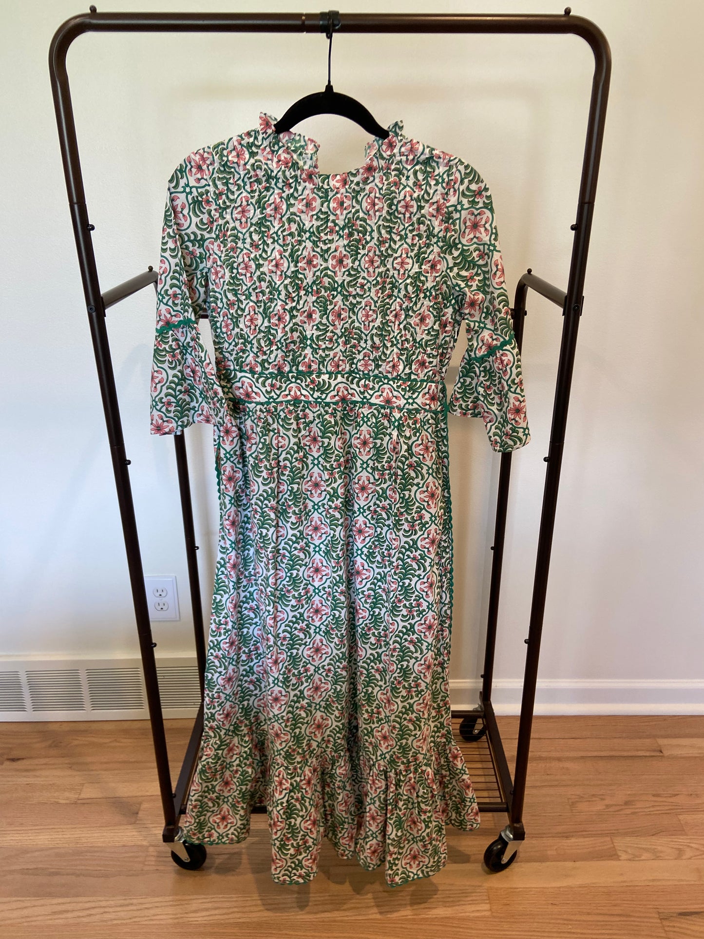 Pink City Prints Green Savanna Dress size XS