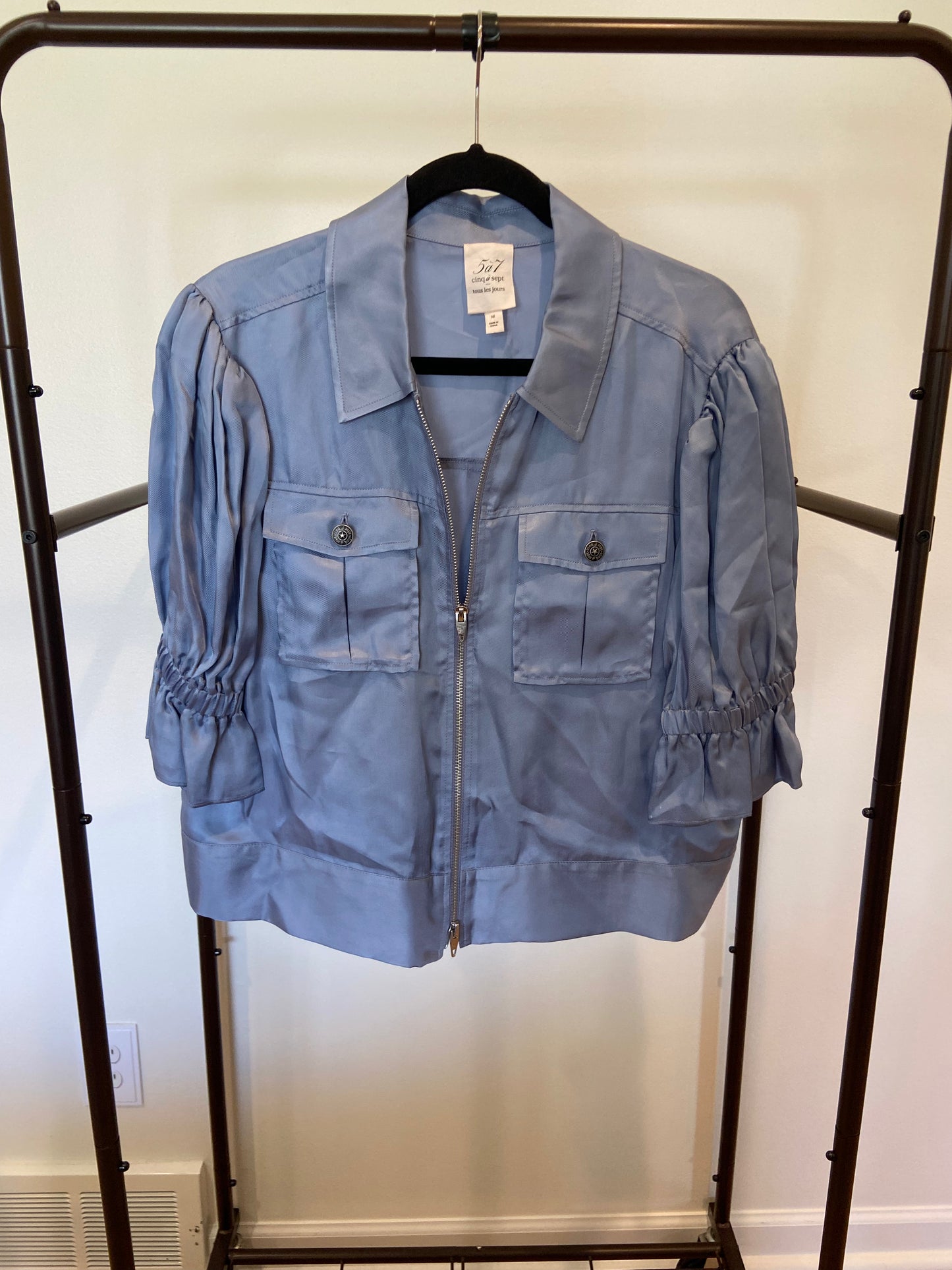 Cinq a Sept Holly Ruffle Sleeve Jacket In Indigo and Giles Cargo Joggers size M