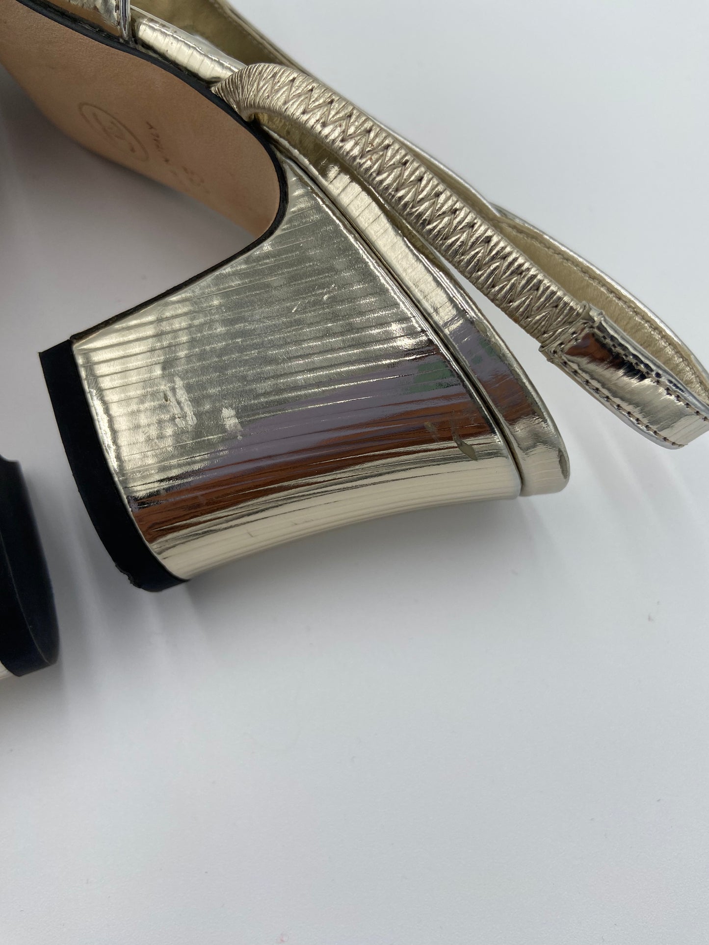 Chanel Slingbacks Heels size 35