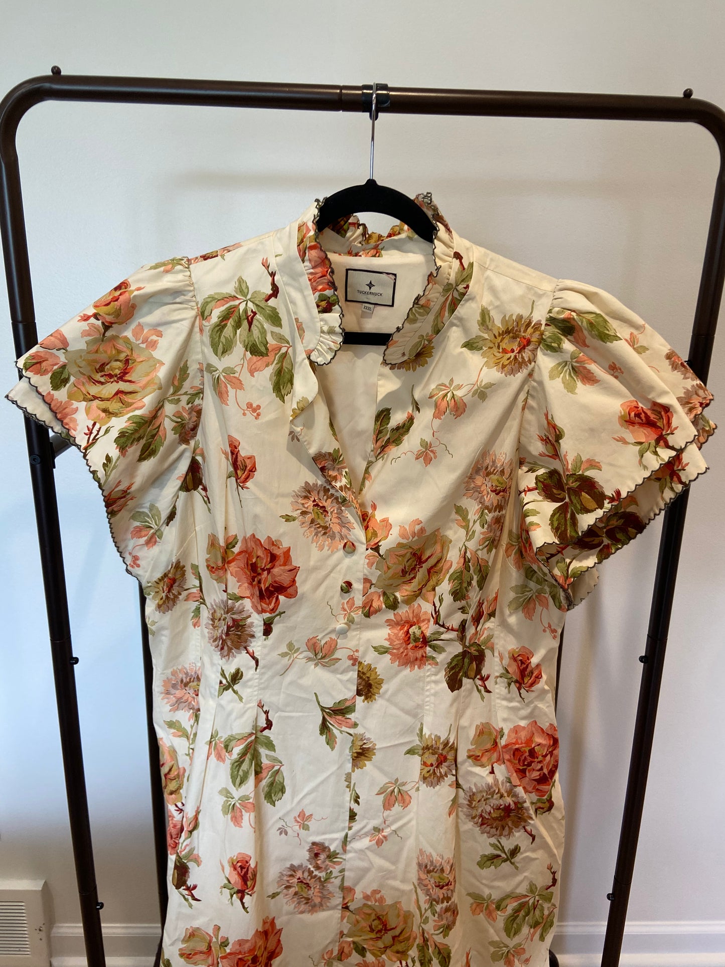Tuckernuck Romantic Floral Alicia Dress size XXXL