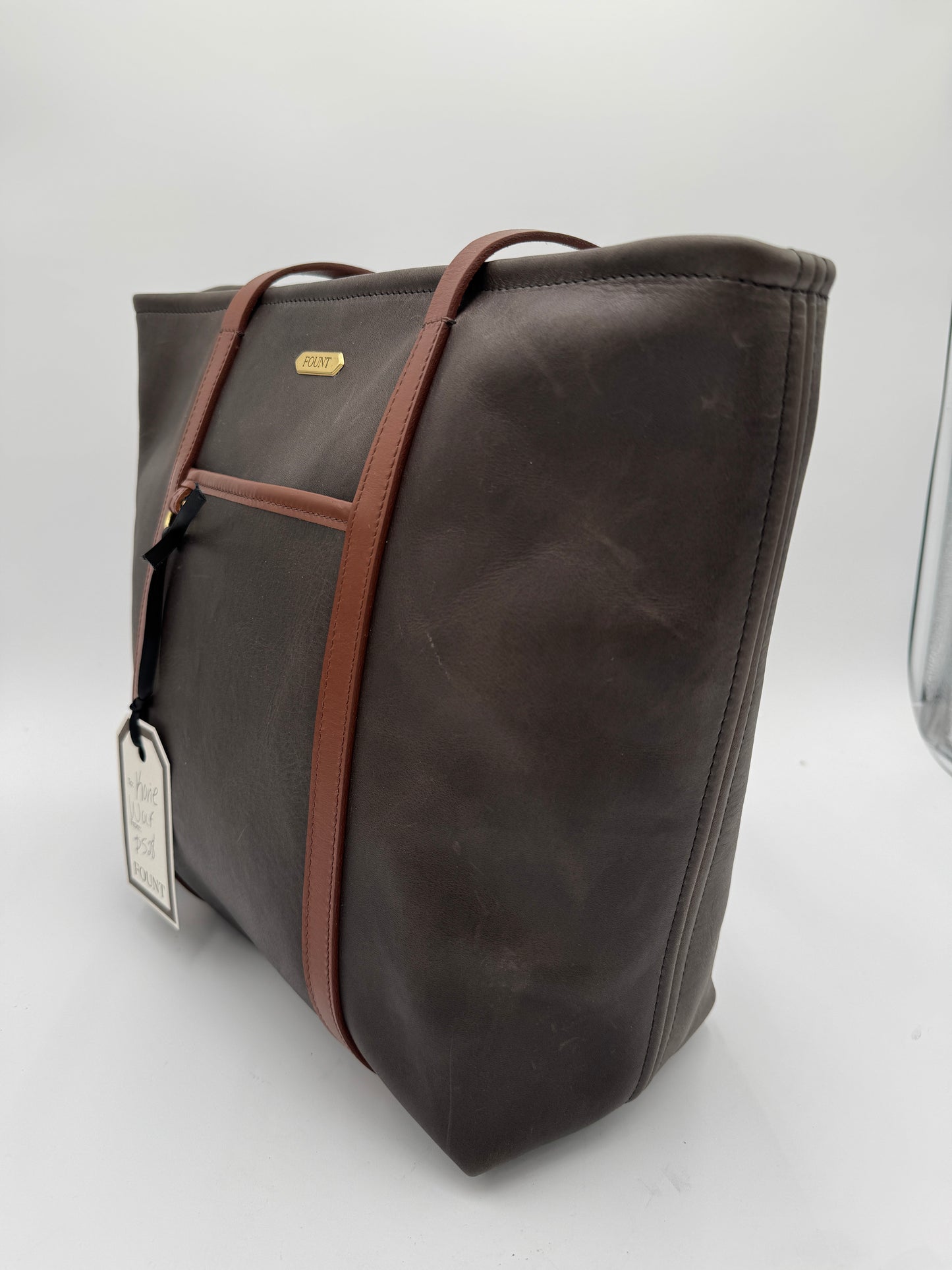 Fount The Korie Tote in Wolf