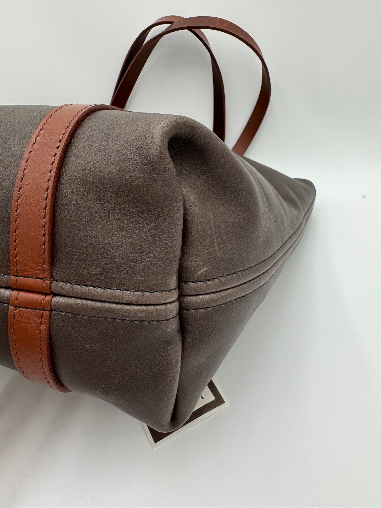 Fount The Korie Tote in Wolf