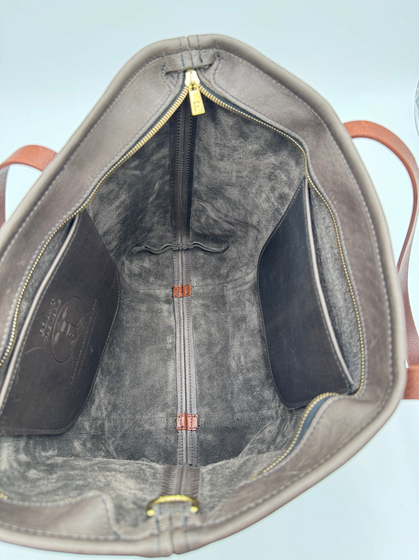 Fount The Korie Tote in Wolf