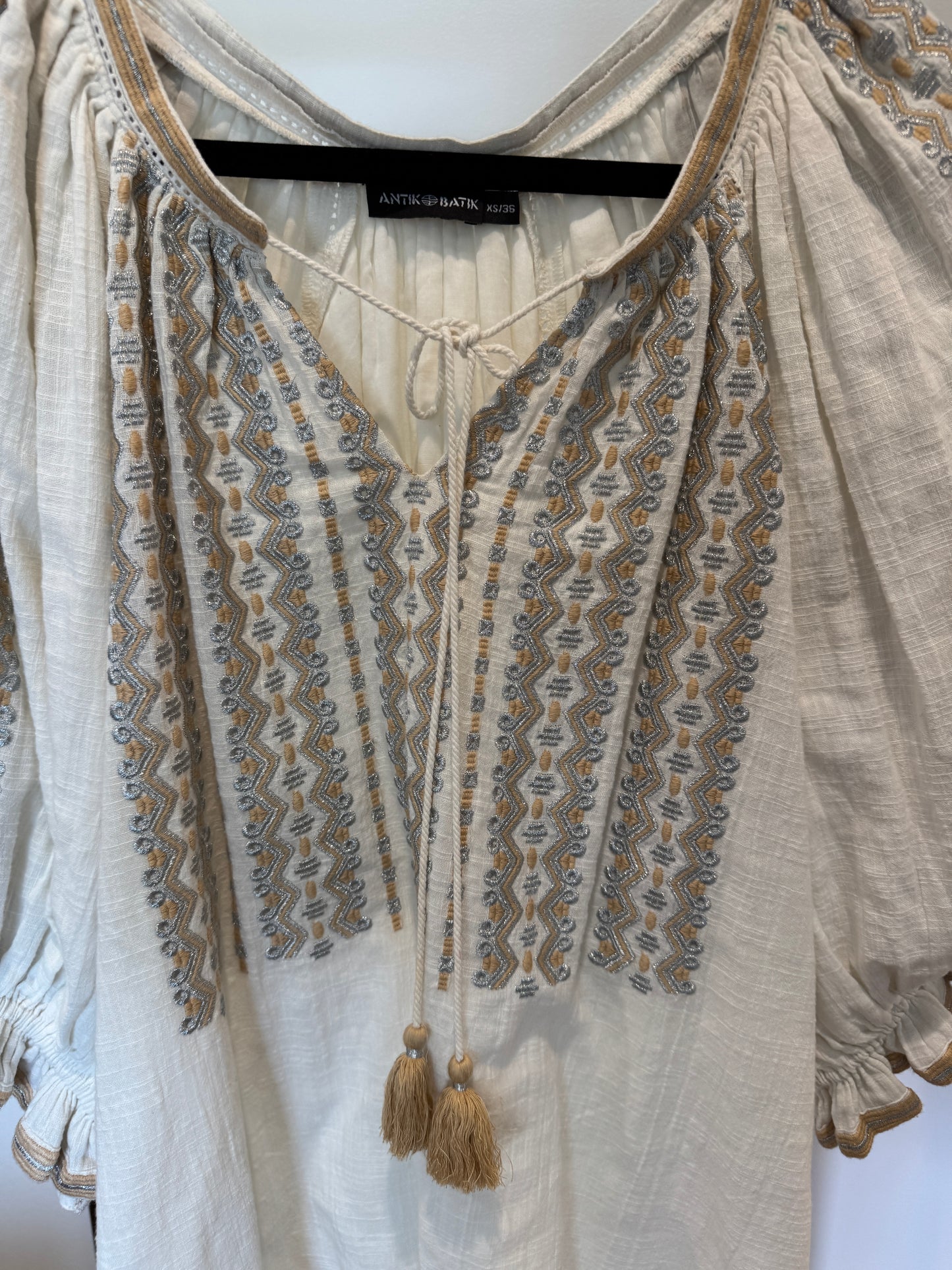 Antik Batik Lully Puff Sleeve Embroidered Blouse size XS