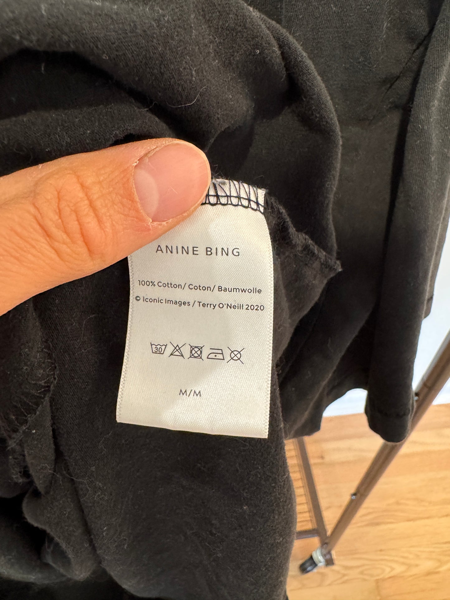 Anine Bing Lili Tee University London Washed Black size M