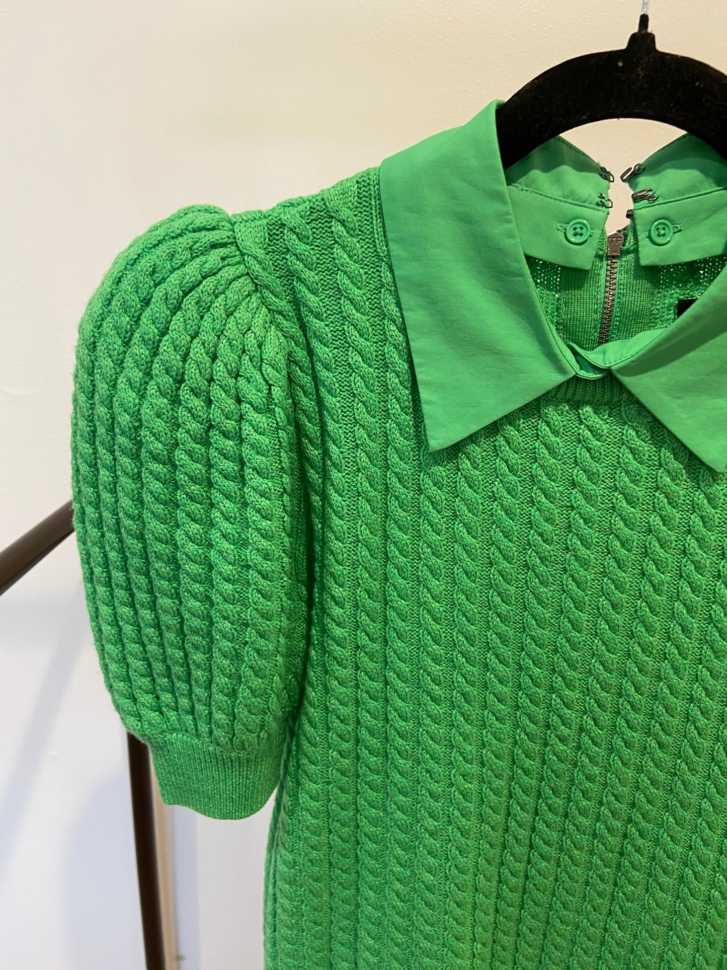 Alice and Olivia Chase Puff Sleeve Cable Knit Top size S