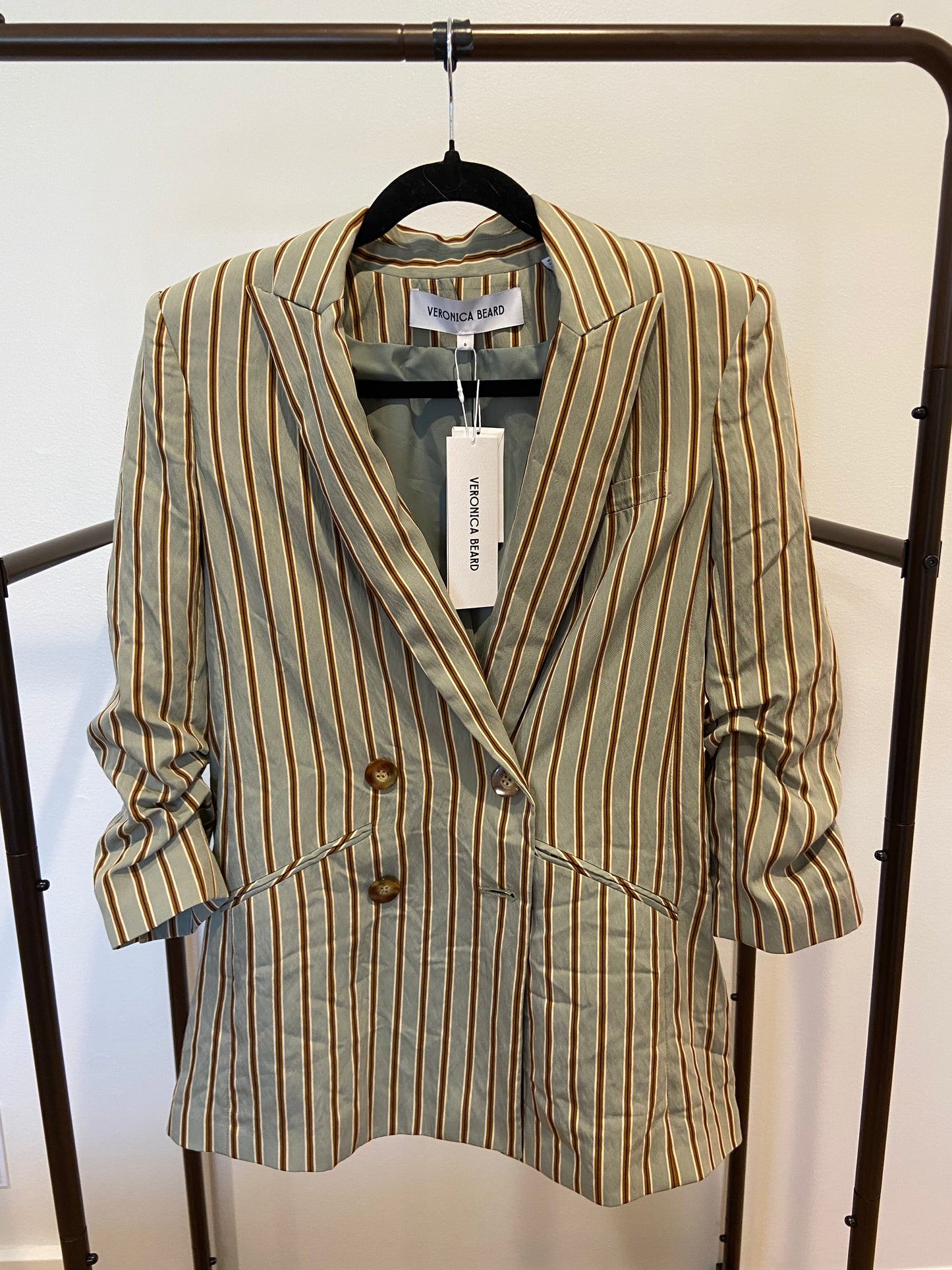 Veronica Beard Kiernan Jacket and Elbe Shorts size 6