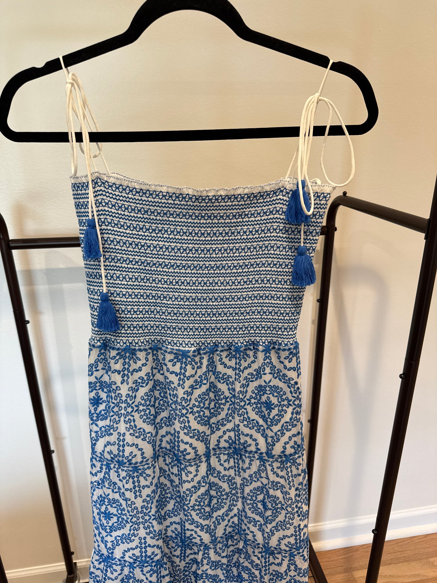 Alice and Olivia Marna Tiered Midi Dress size 2