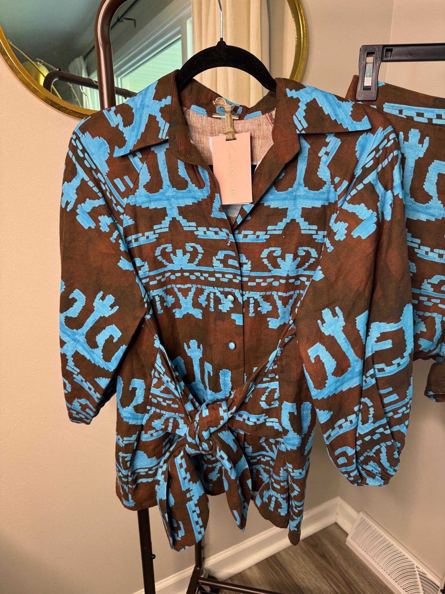 ALEXIS Bahia Top and Oceano Varenne Shorts size XS/S