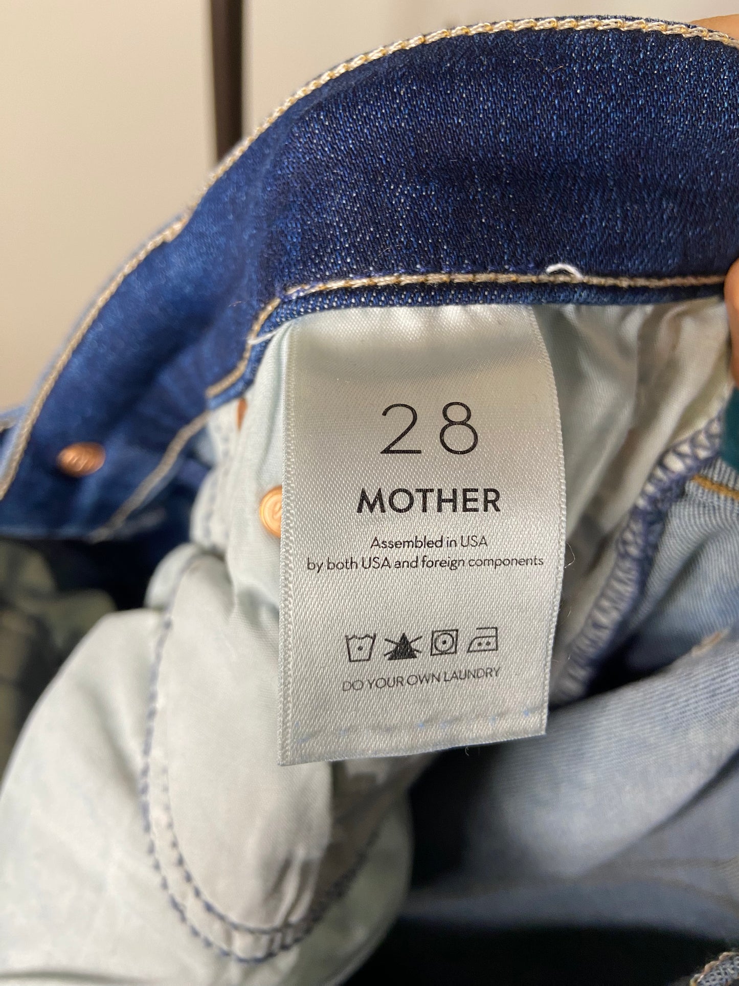 Mother The Rambler Ankle Jeans size 28