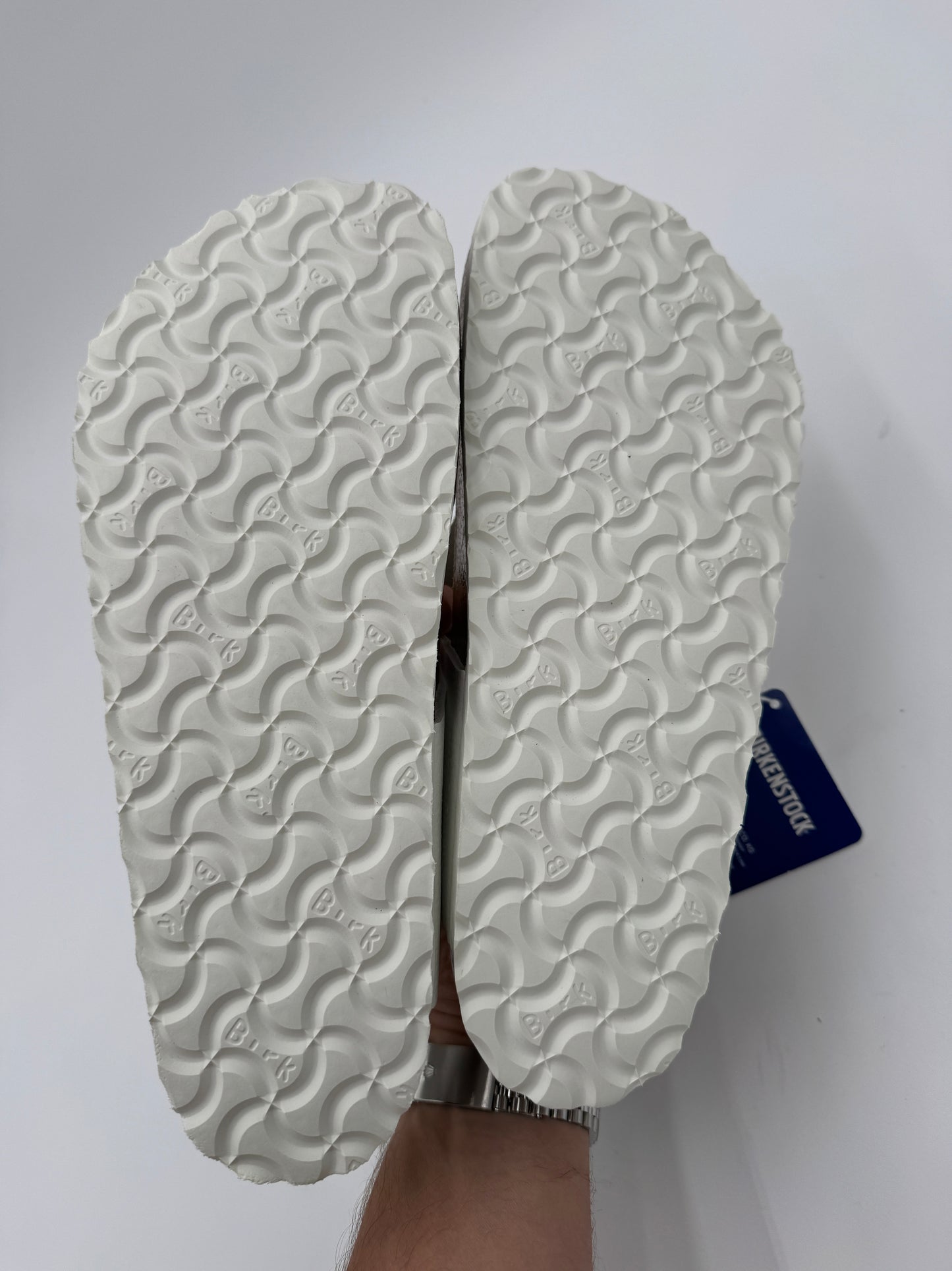 Birkenstock White Gizeh Big Buckle Sandals size 42 US 10