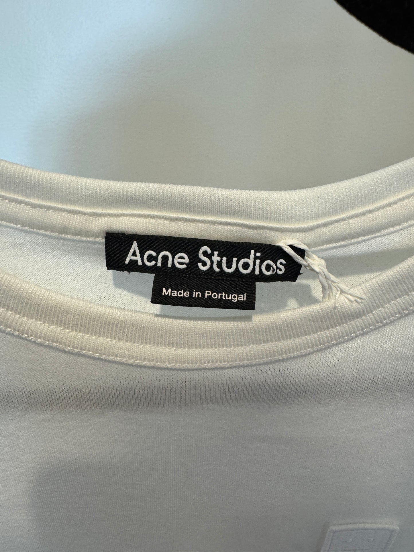 Acne Studios Nace Face Patch Cotton T Shirt in Optic White size M
