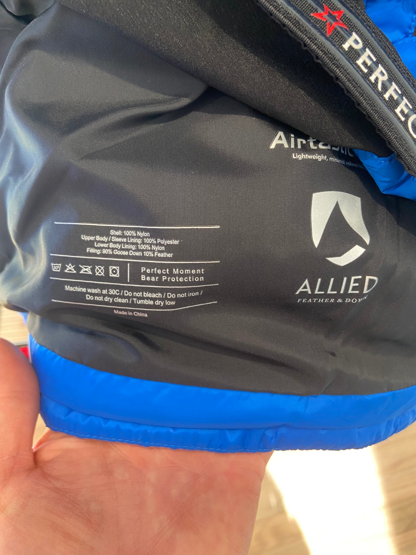 Perfect Moment Vale Down Ski Jacket size M