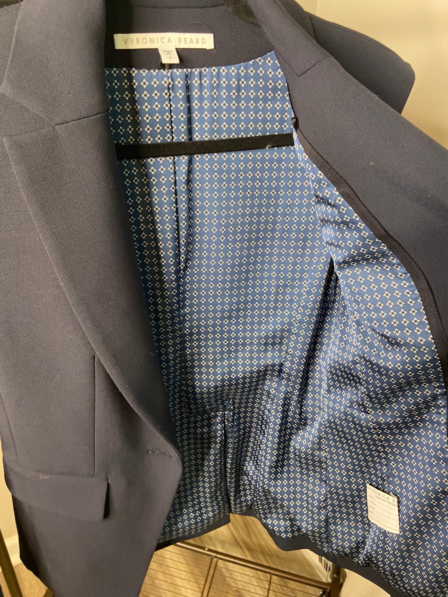 Veronica Beard Navy Blue Blazer size 4