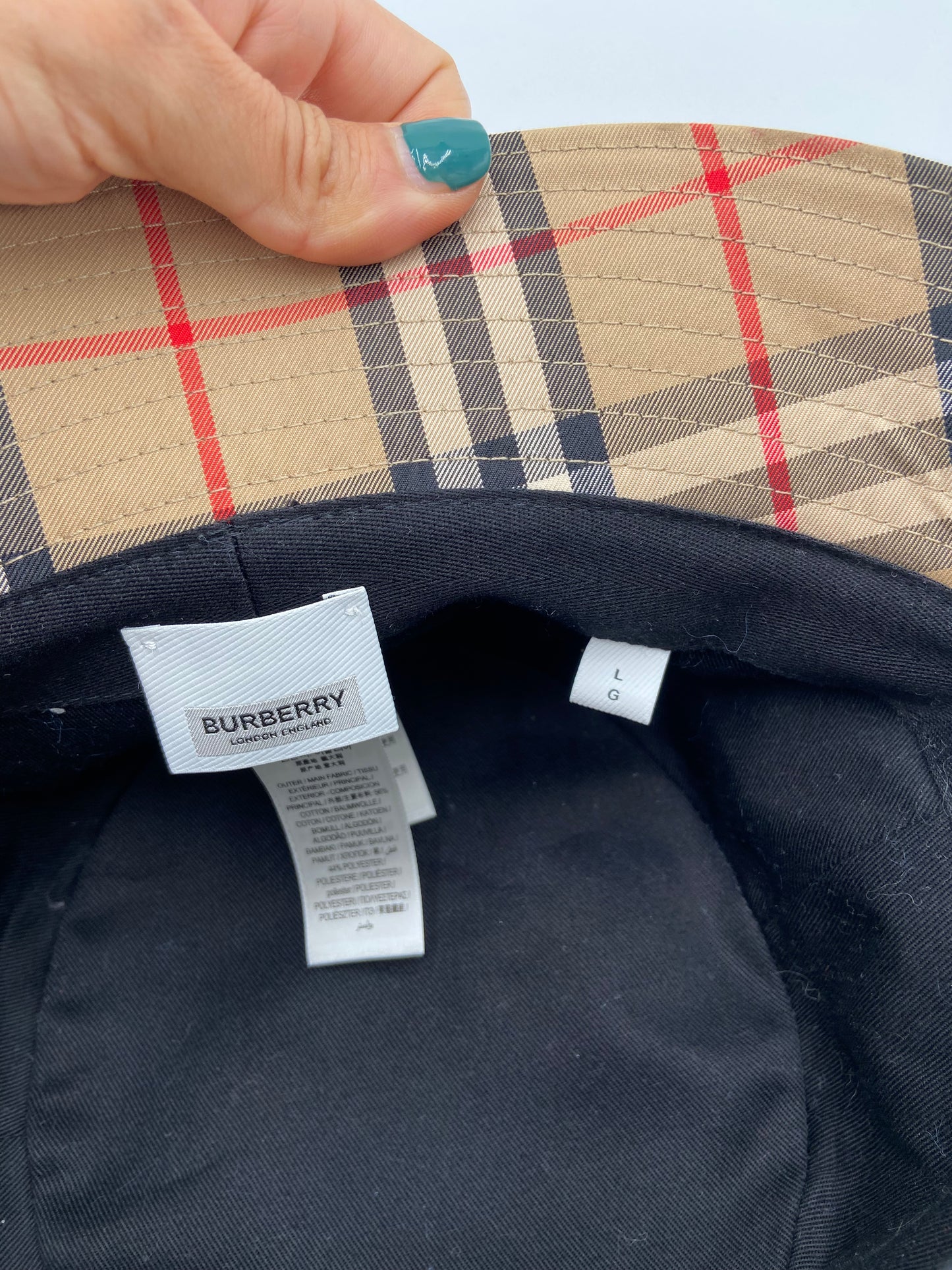 Burberry Nova Check Bucket Hat size L