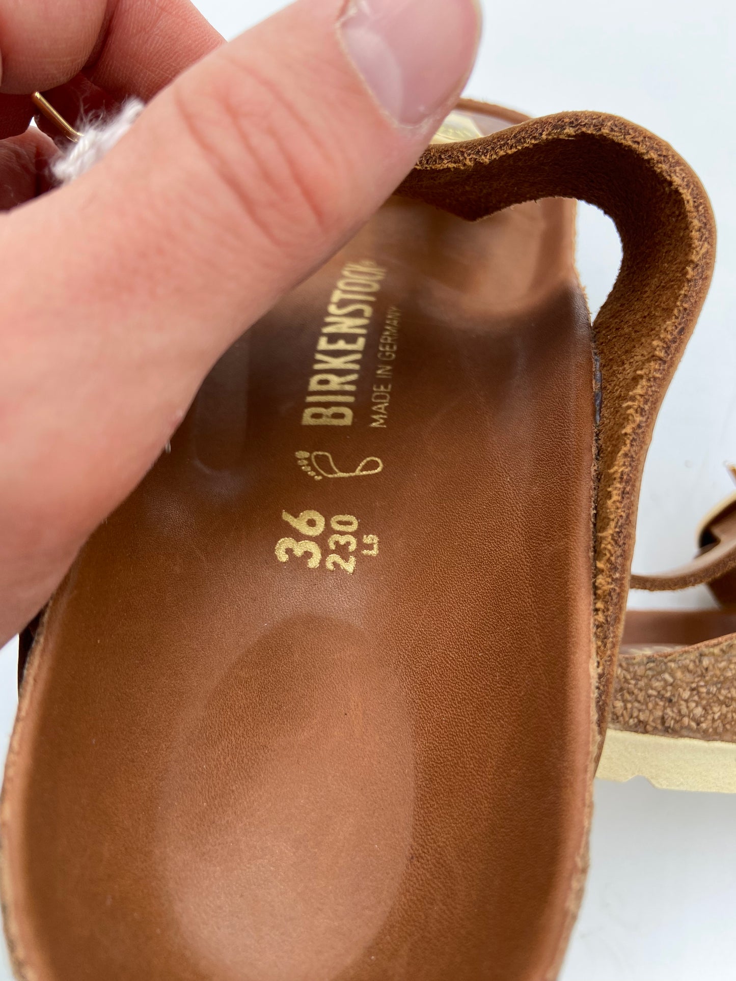 Birkenstock Gizeh Big Buckle Cognac Sandals size 36 US 5-5.5