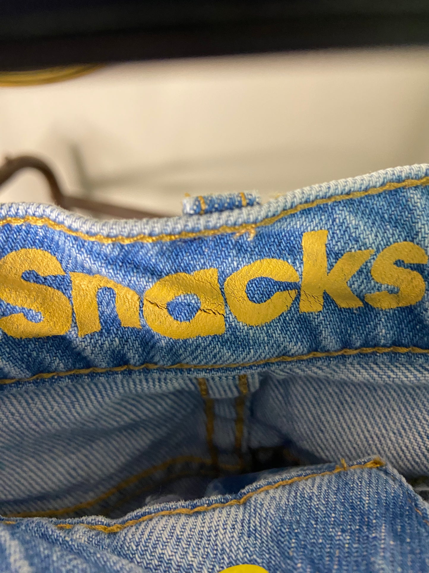 Mother SNACKS! High Waisted Push-Pop Jean Shorts size 28