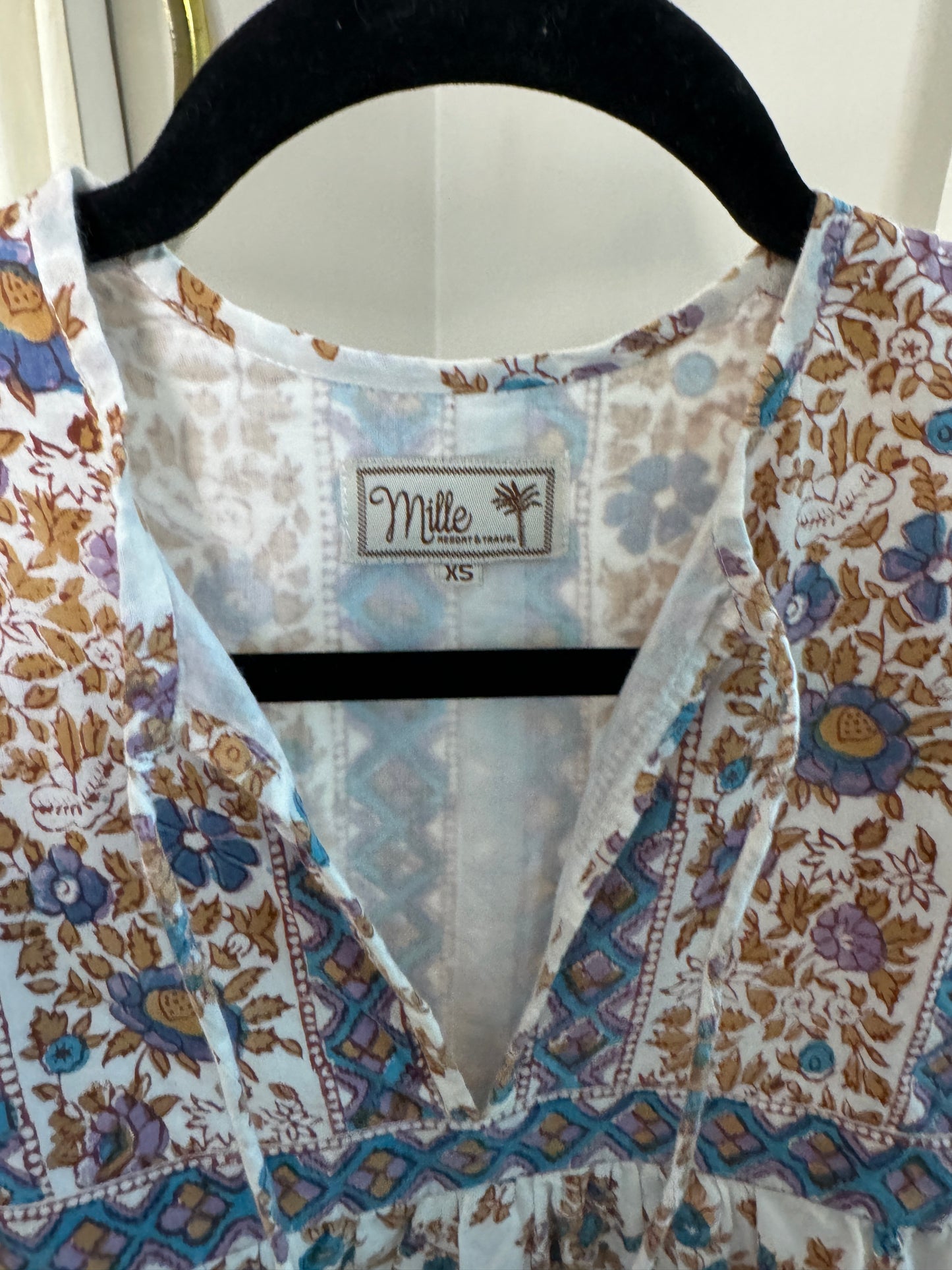 Mille Daisy Mini Dress size XS