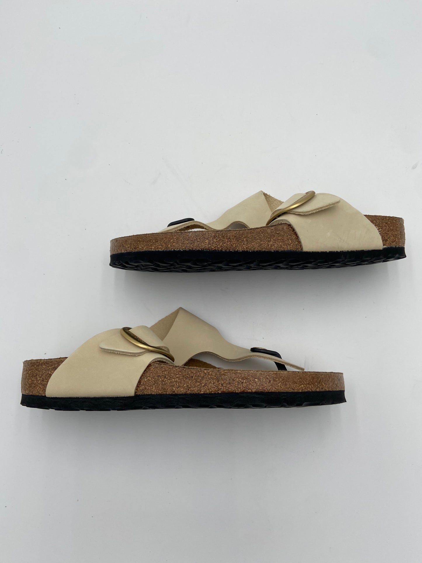Birkenstock Gizeh Big Buckle High Shine Sandals size 39 US 8-8.5