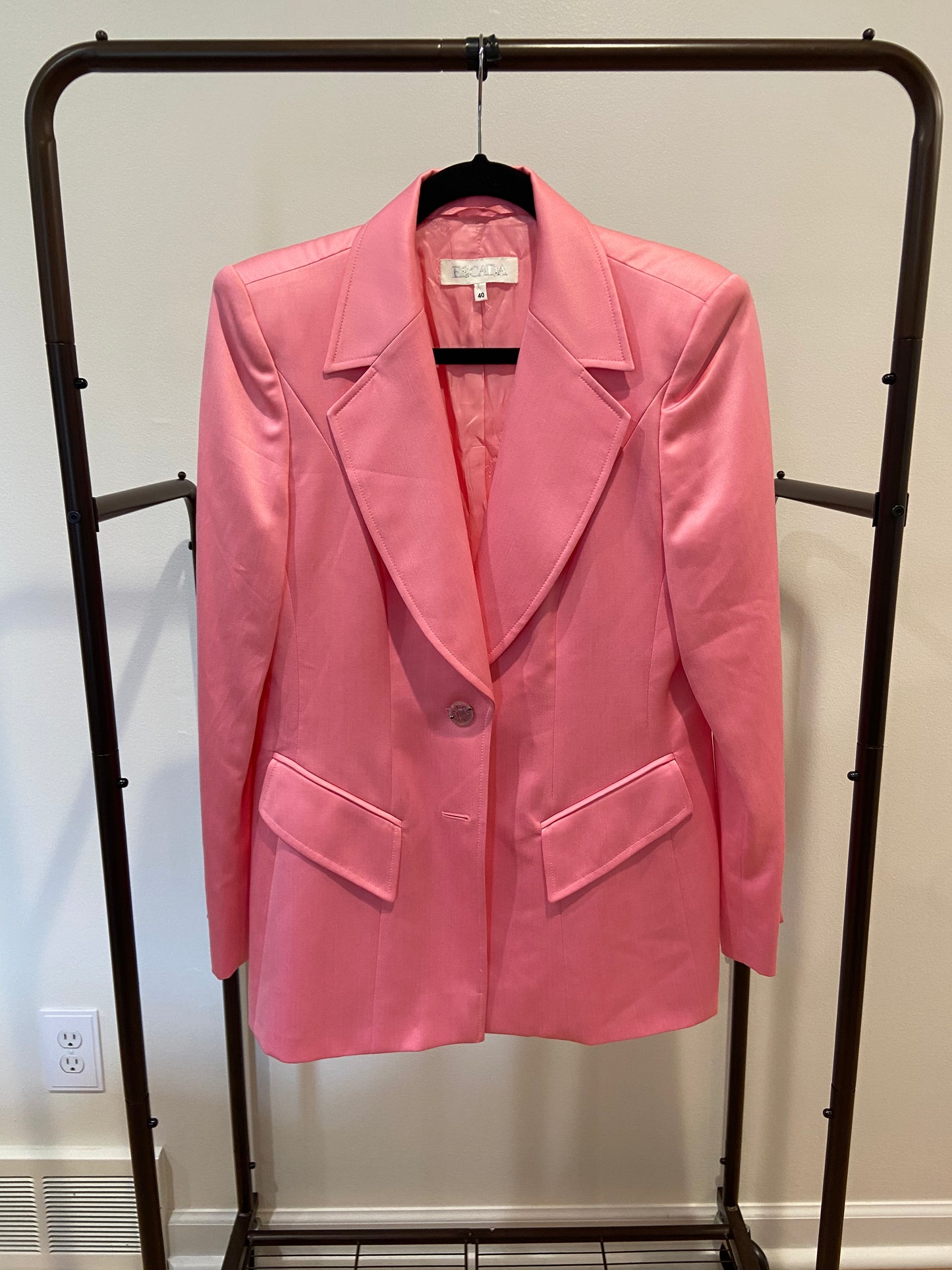 Escada Single Breasted Pink Vintage Blazer size 40 US 10