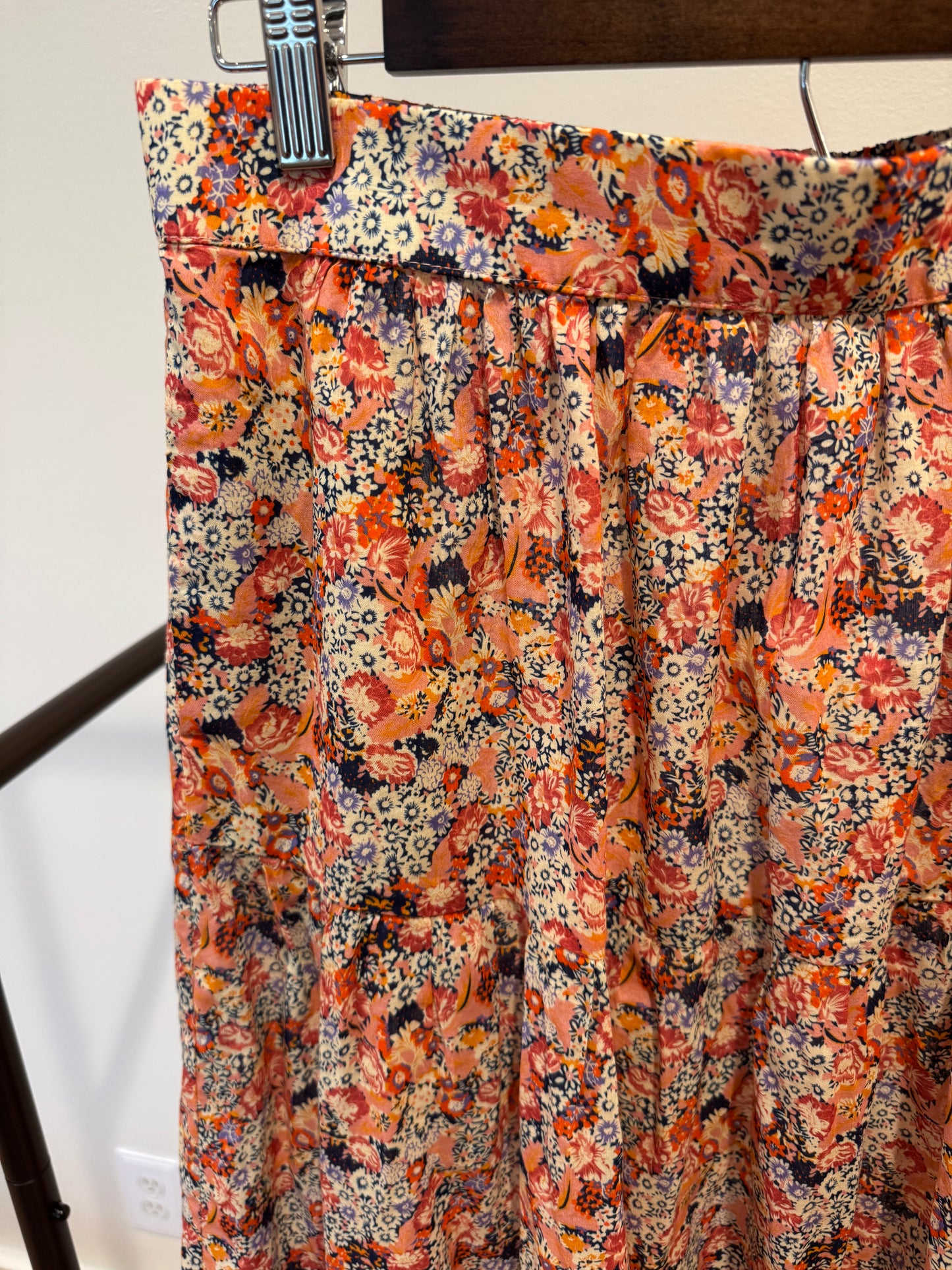 Trovata Makena Skirt in Daisies size M