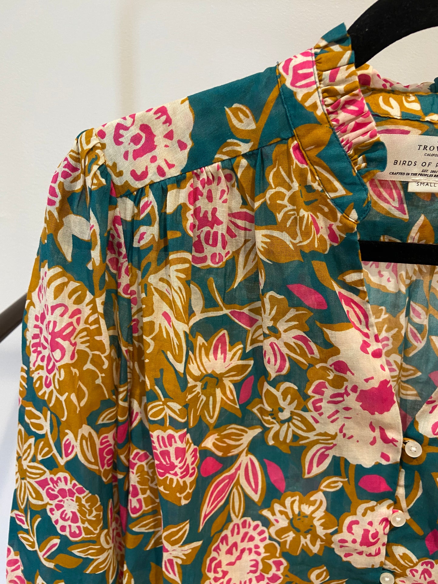 Trovata Quincy Blouse Teal Dahlia size Small