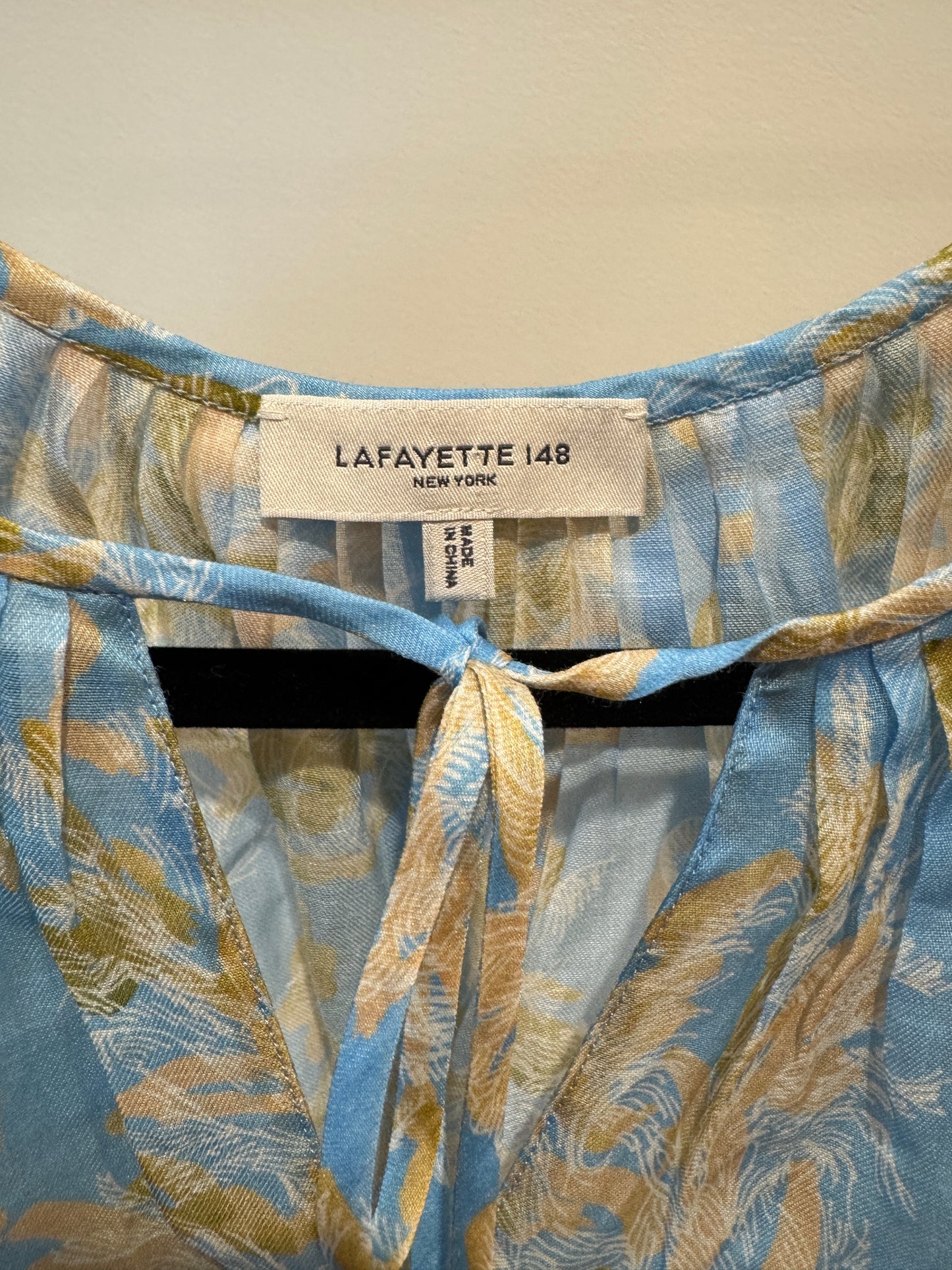 Lafayette 148 Floral Print Tie Neck Top size XS