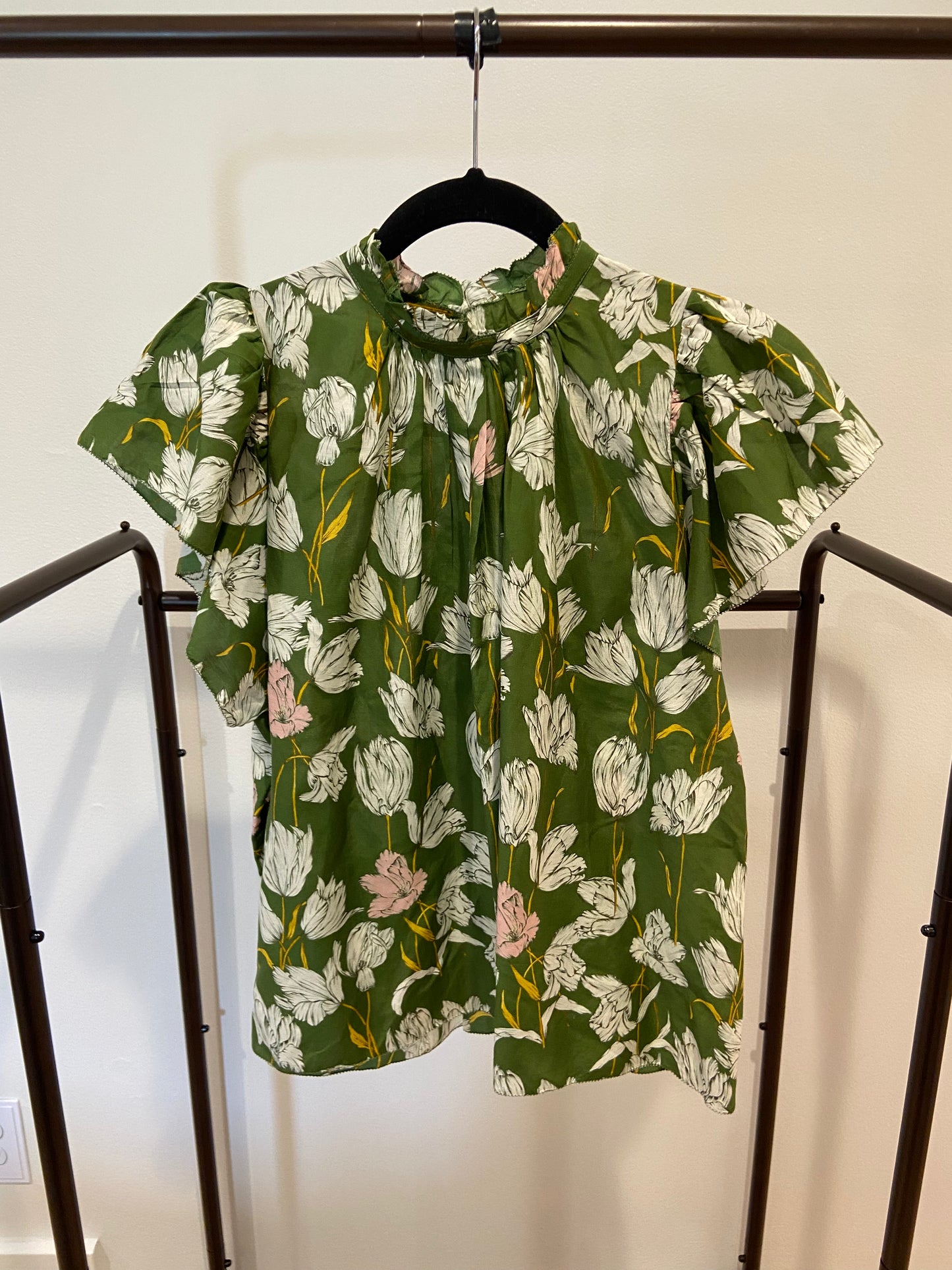 Trovata Carla Highneck Shirt Morning Tulip size Small