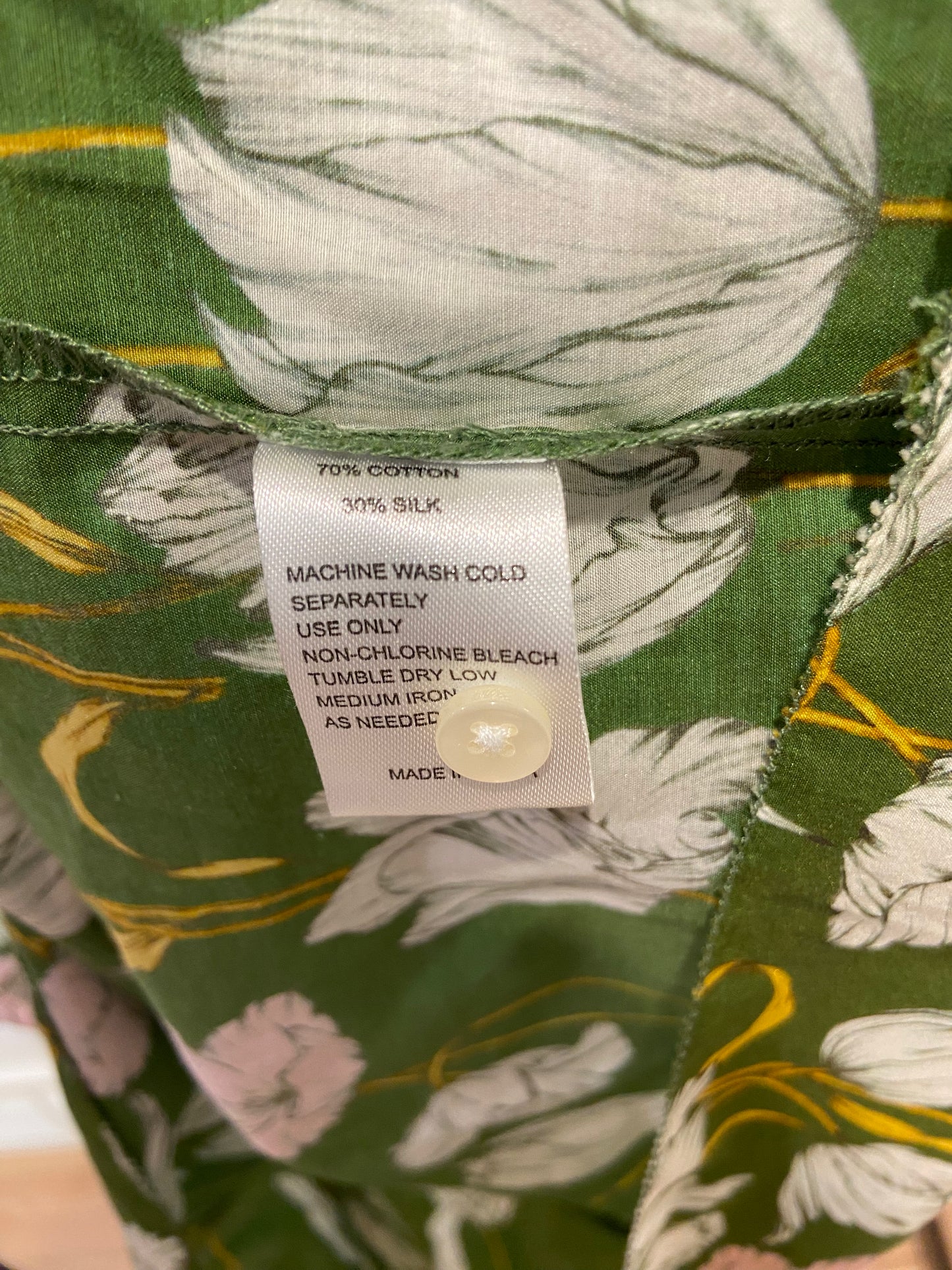 Trovata Carla Highneck Shirt Morning Tulip size Small