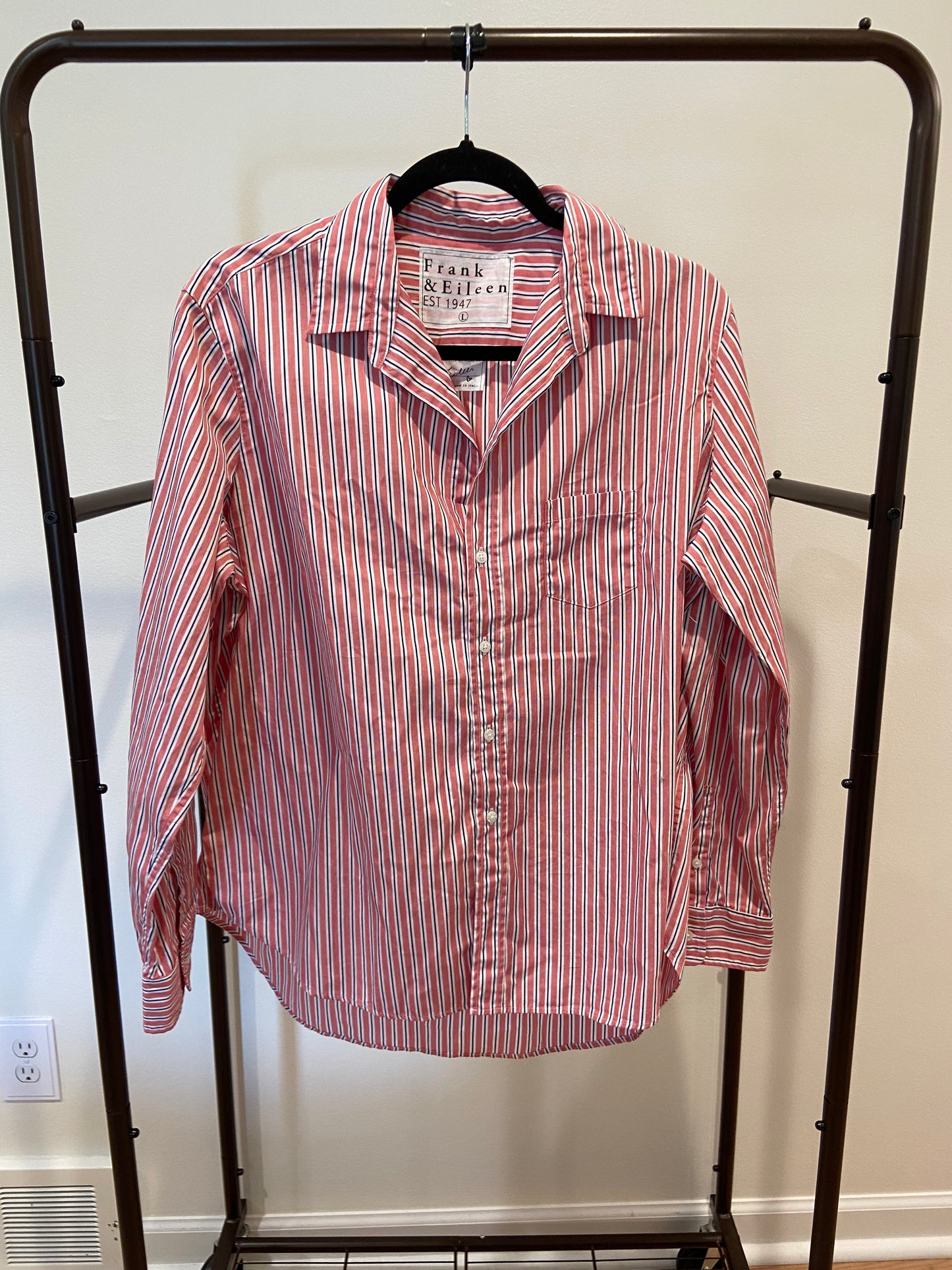 Frank & Eileen Eileen Button-Up Shirt Red Navy Multi Stripe size L