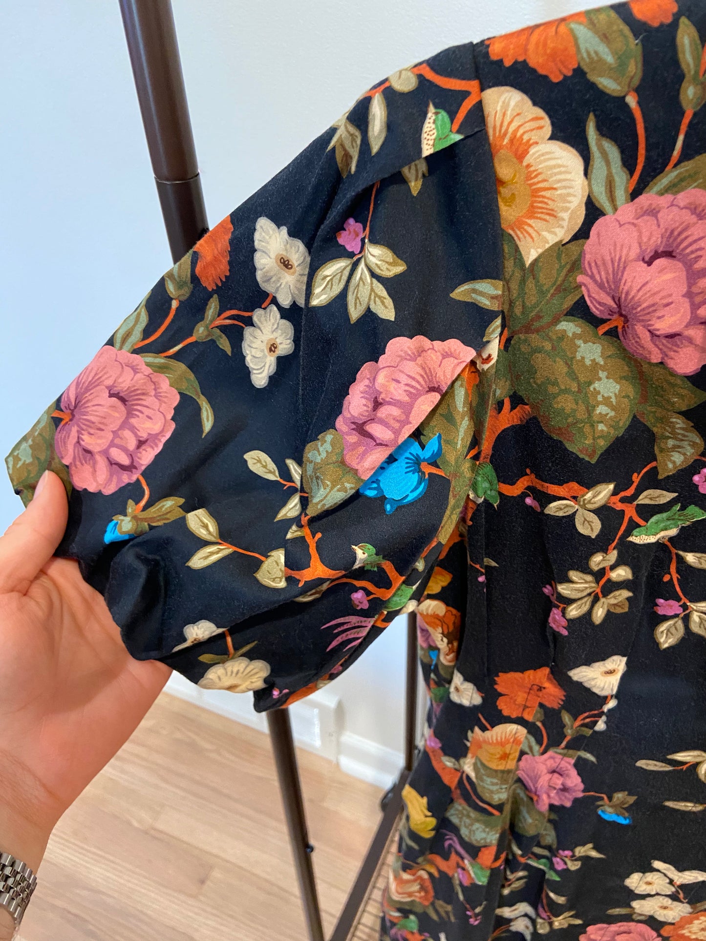 Tuckernuck Baroque Floral Delaney Dress size L