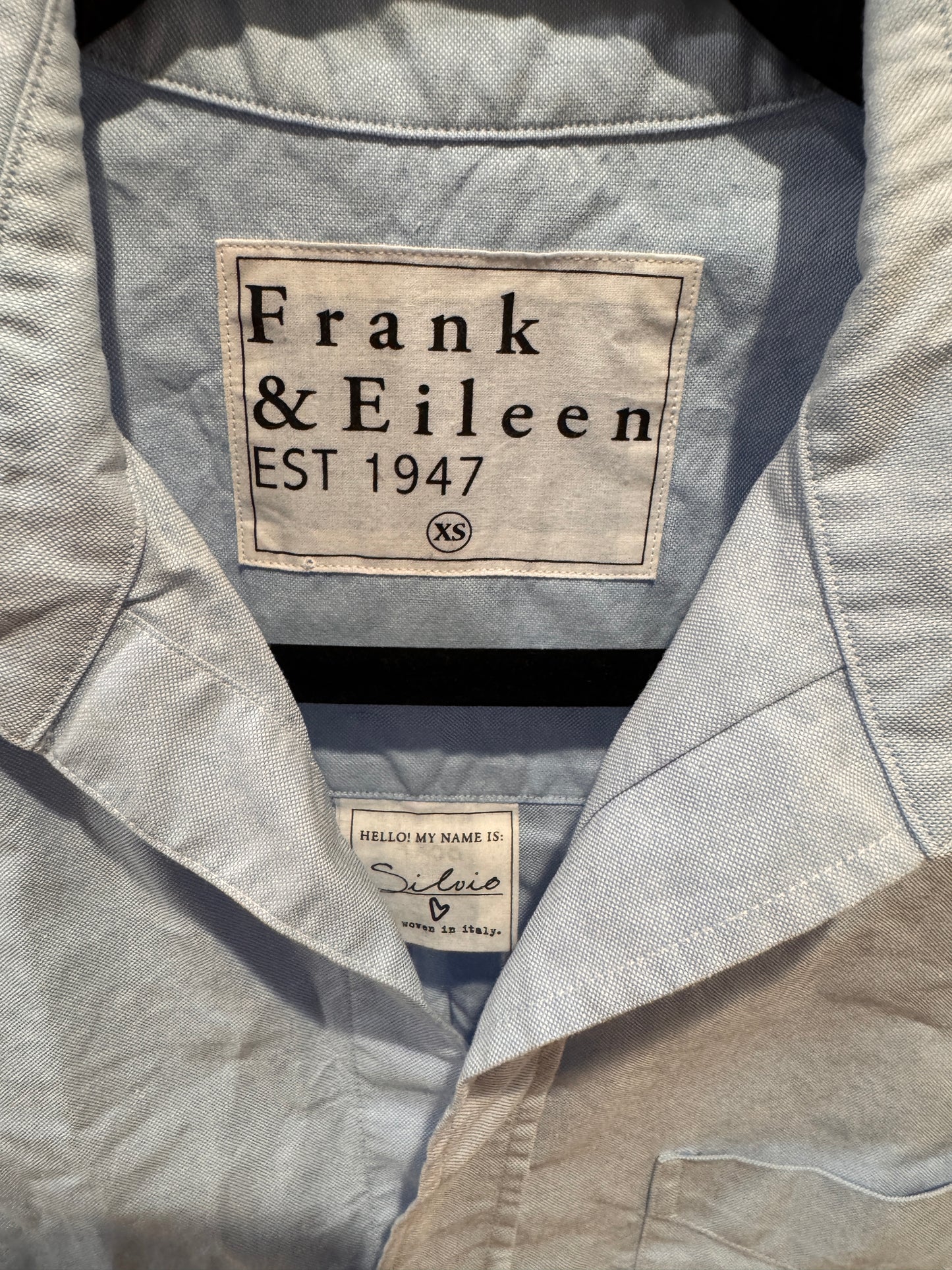 Frank and Eileen Silvio Untuckable Button-Up Shirt size XS