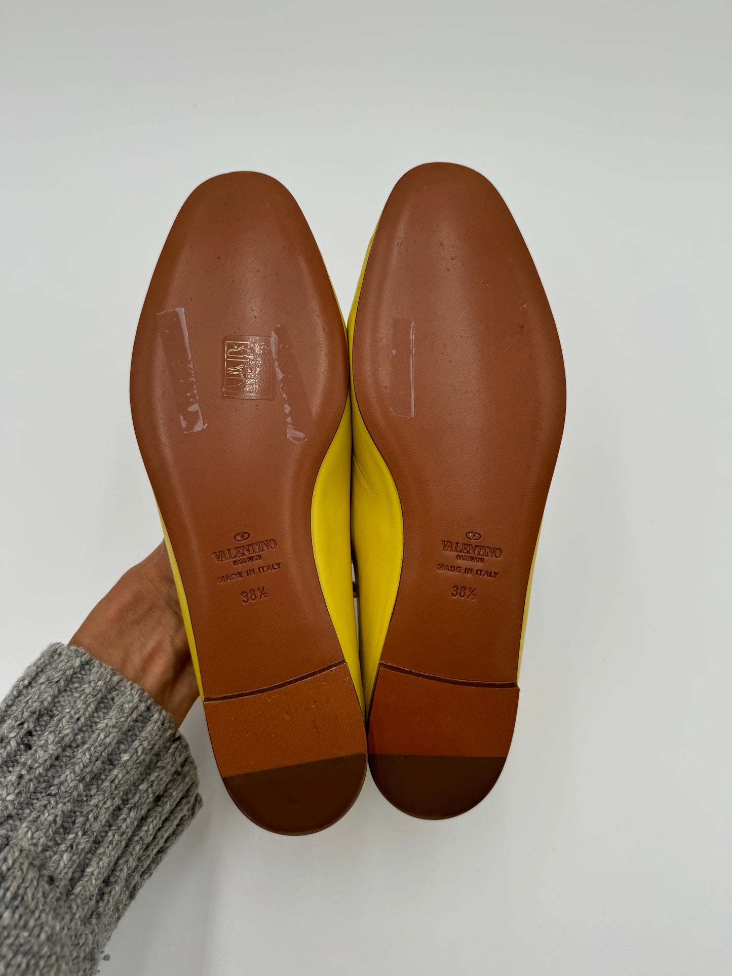 VALENTINO Rockstud Leather Ballerina Flats size 38.5