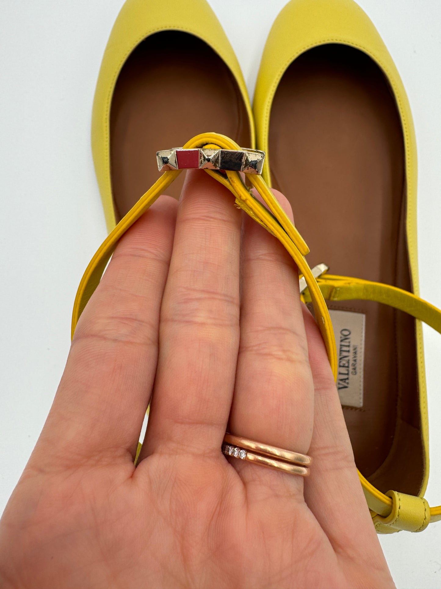 VALENTINO Rockstud Leather Ballerina Flats size 38.5
