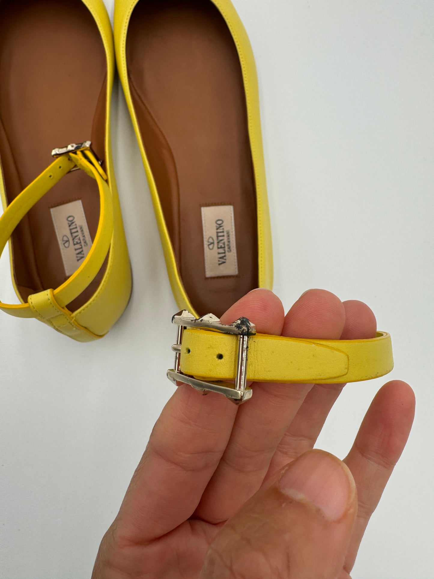 VALENTINO Rockstud Leather Ballerina Flats size 38.5