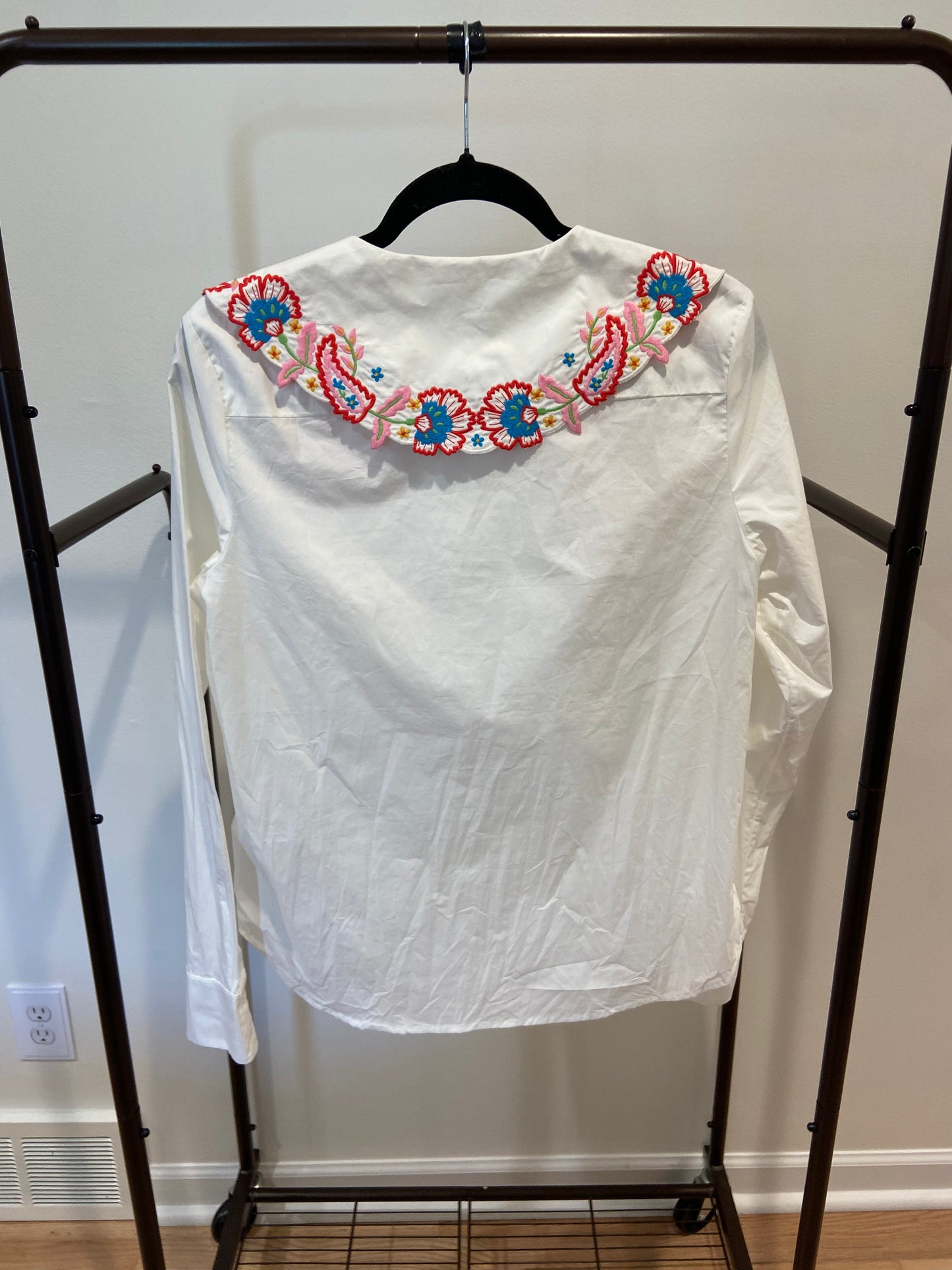 Boden Antonia Embroidered Shirt size 8