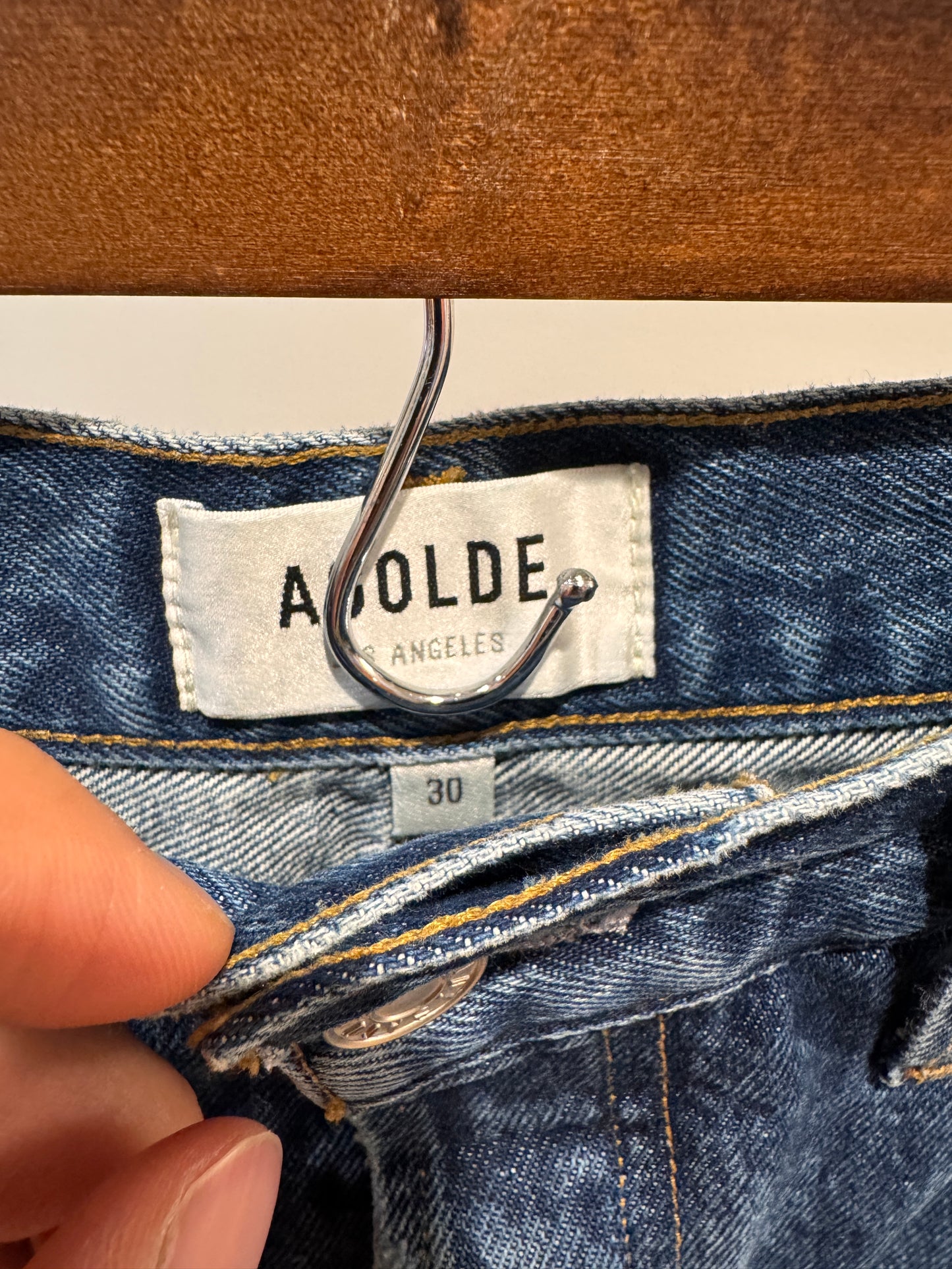 Agolde Parker Long Raw Hem Denim Shorts size 30