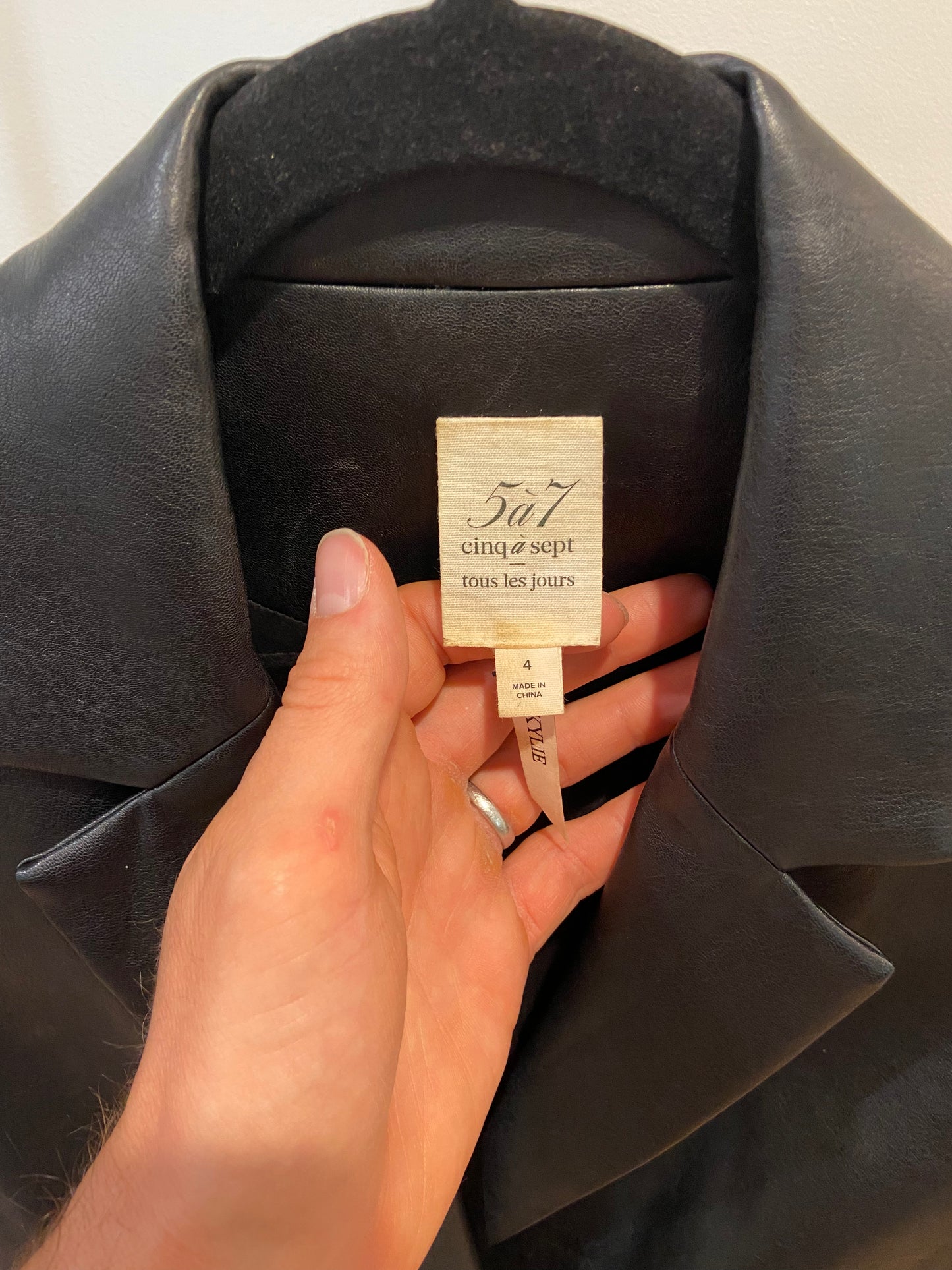 Cinq a Sept Kylie Faux Leather Blazer Black size 4