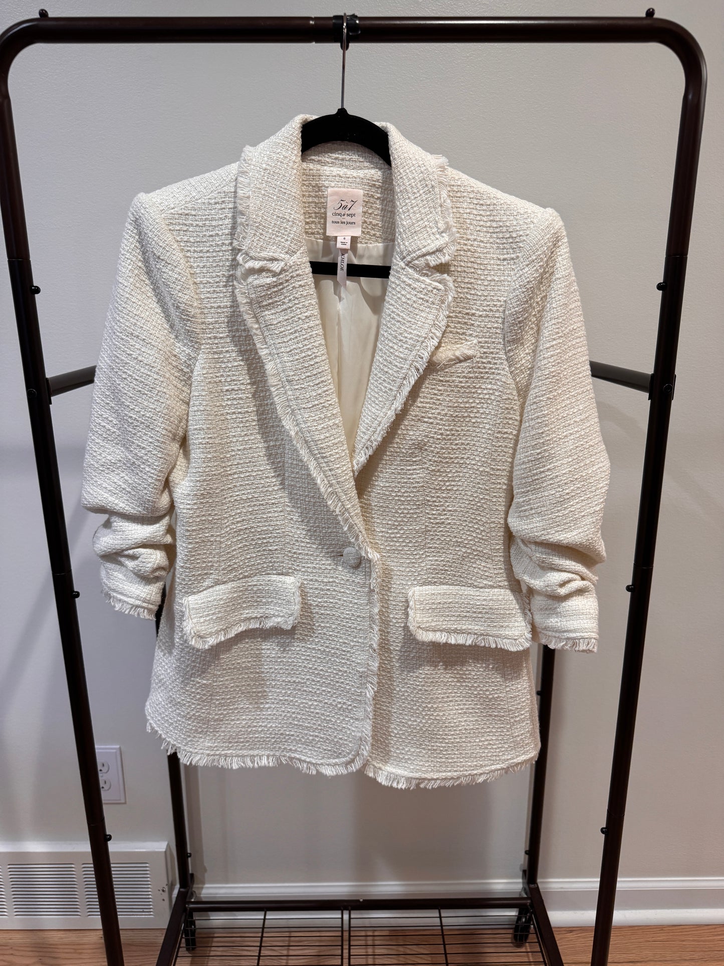 Cinq a Sept Khloe Cream Tweed Blazer size 6