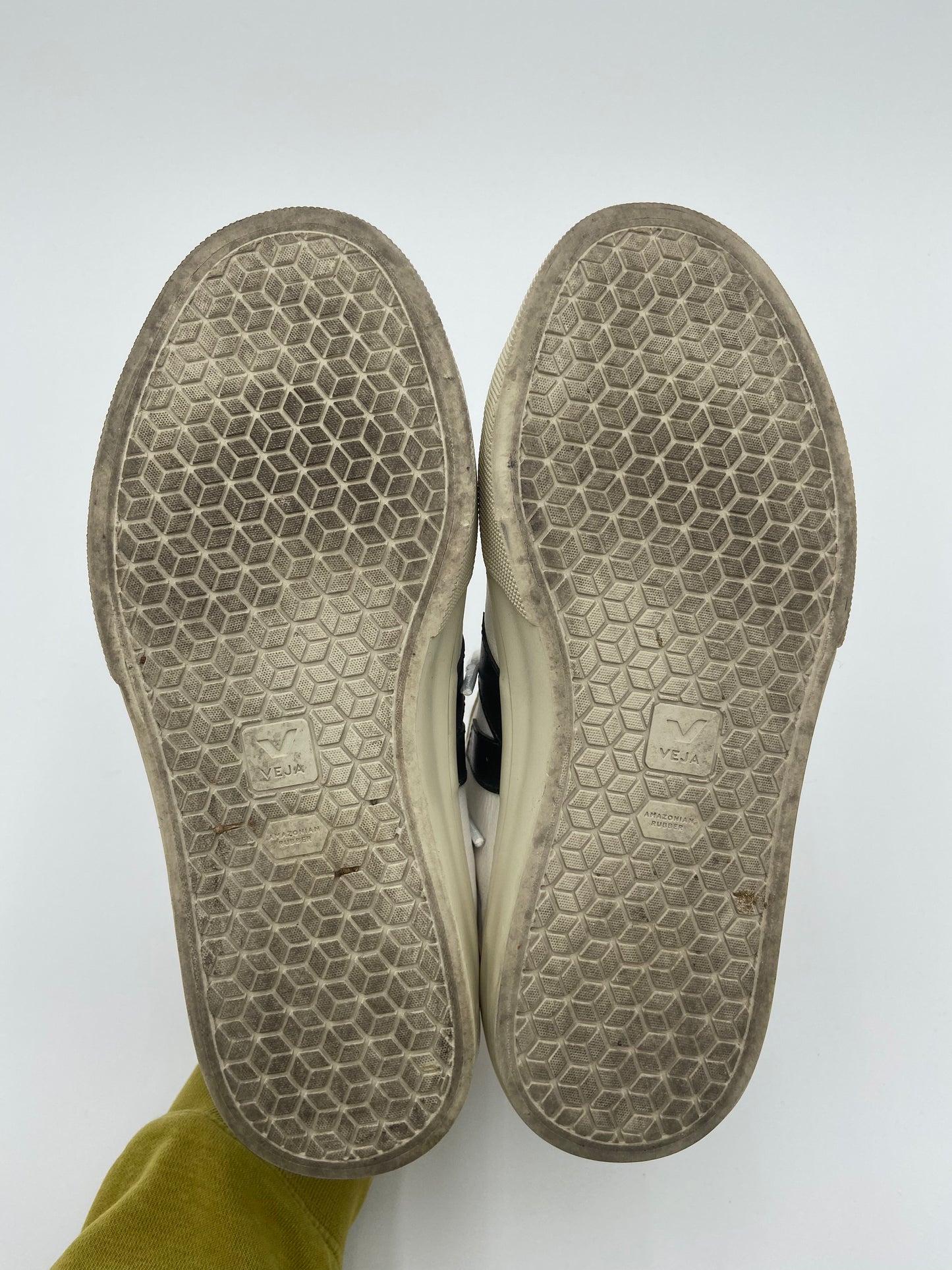 Veja Campo Sneakers size 7 (38)