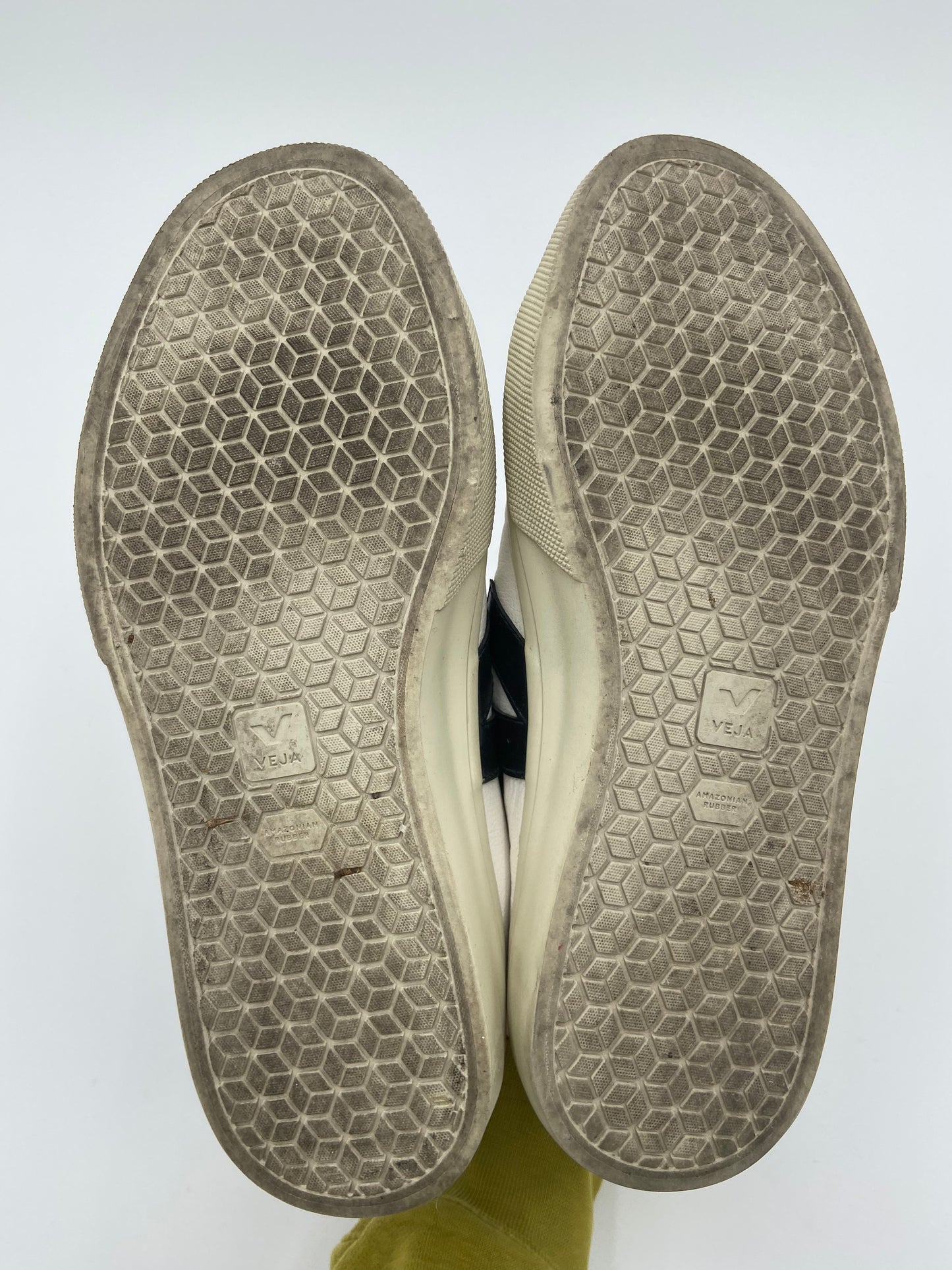 Veja Campo Sneakers size 7 (38)