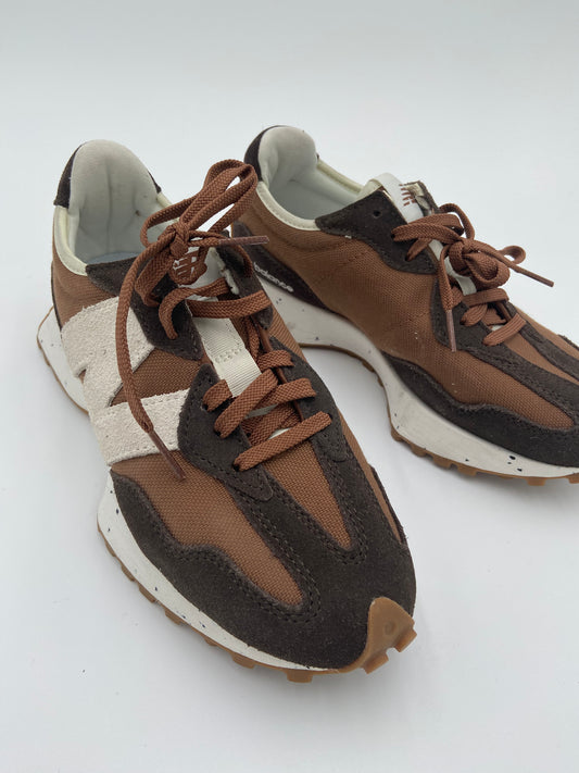New Balance 327 Rich Earth Sneakers size 6.5