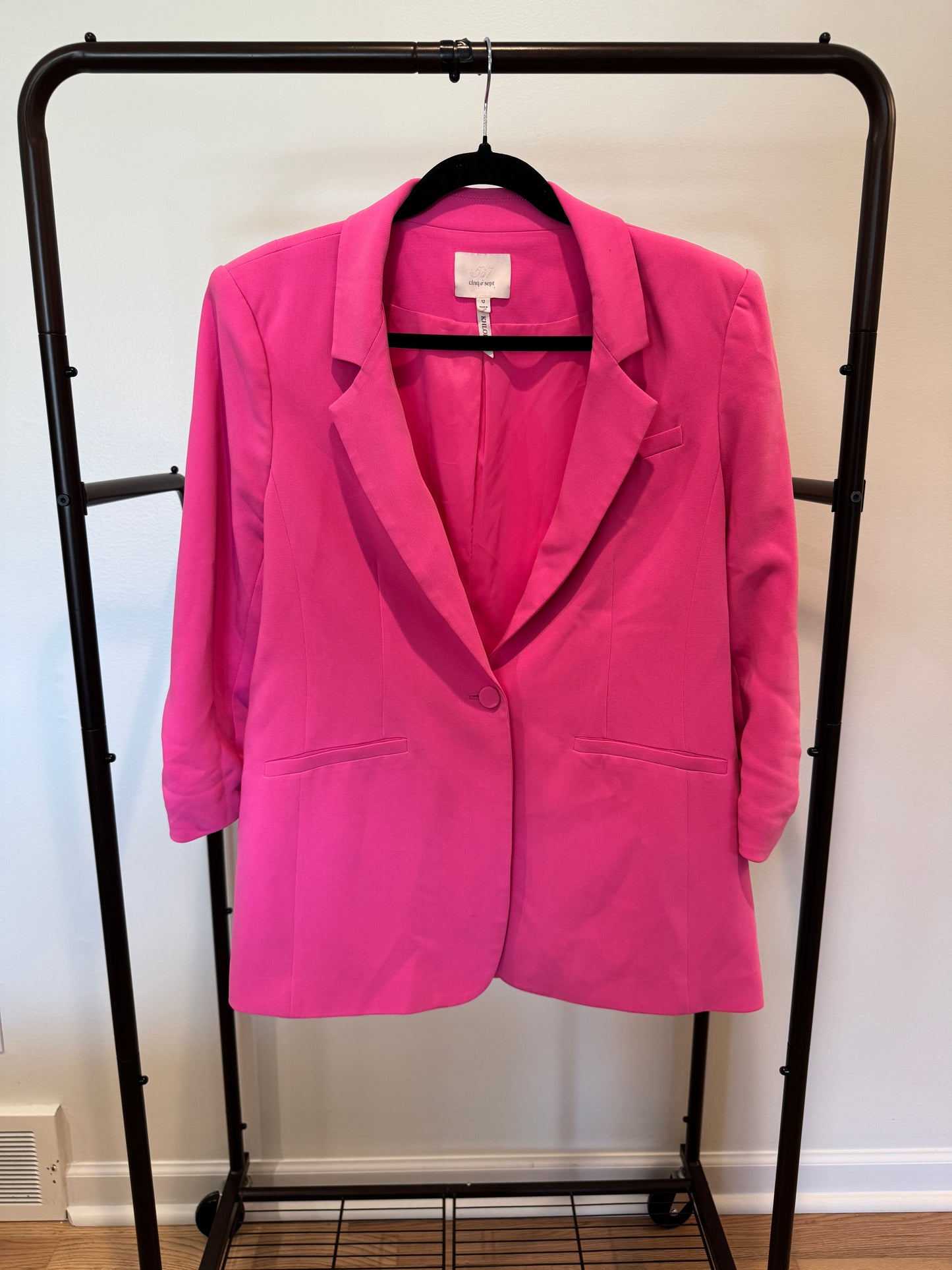 Cinq a Sept Crepe Khloe Blazer in Fuchsia with Matching Shorts size 12