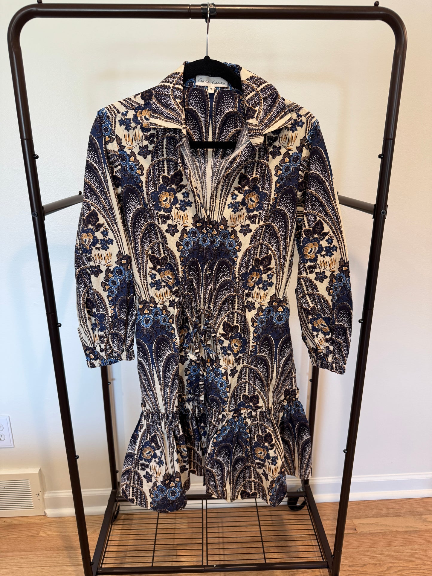 Cara Cara Robin Mini Dress in Navy Blue Floral size S