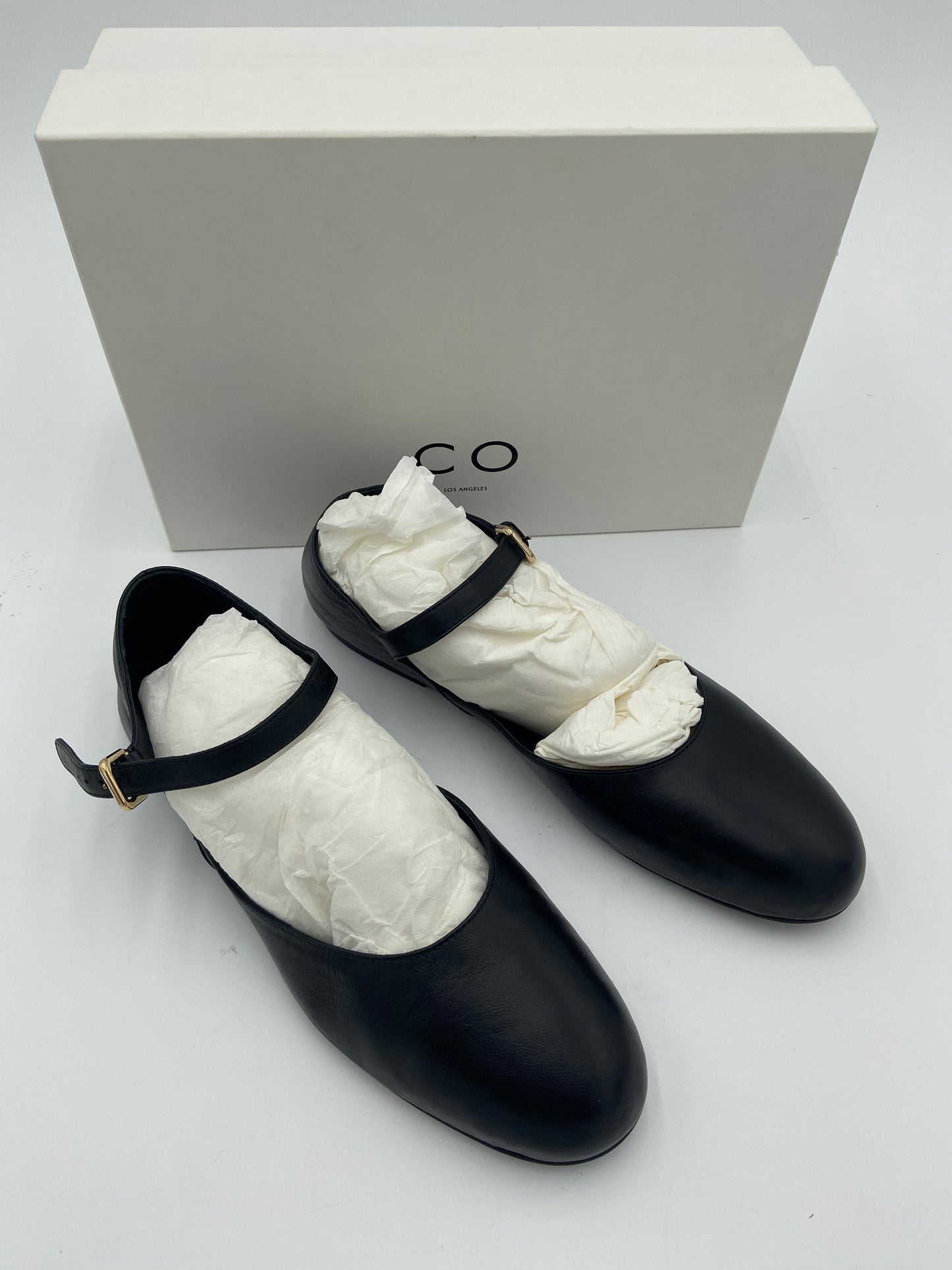 Co. Round Toe D'Orsay Flat in Black size 39.5