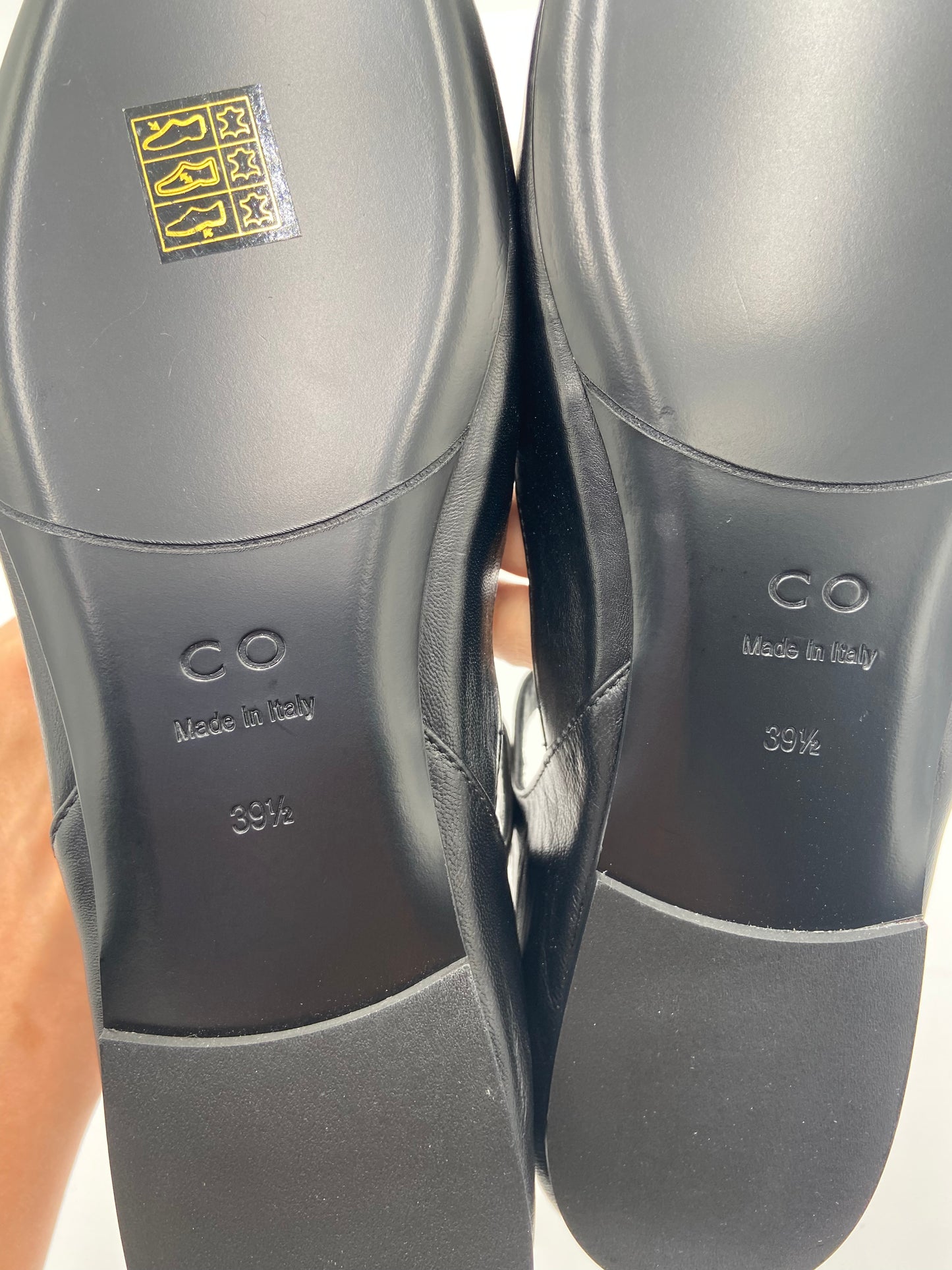 Co. Round Toe D'Orsay Flat in Black size 39.5